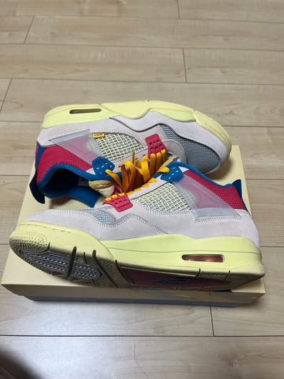 UNION × Nike Air Jordan 4 SP "Guava Ice/Light Fusion Red"