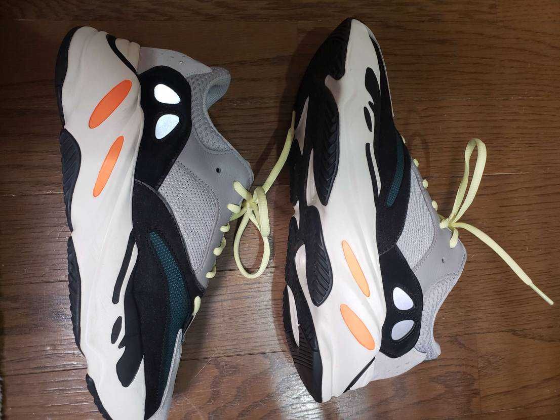 adidas YEEZY Boost 700 "Wave Runner"