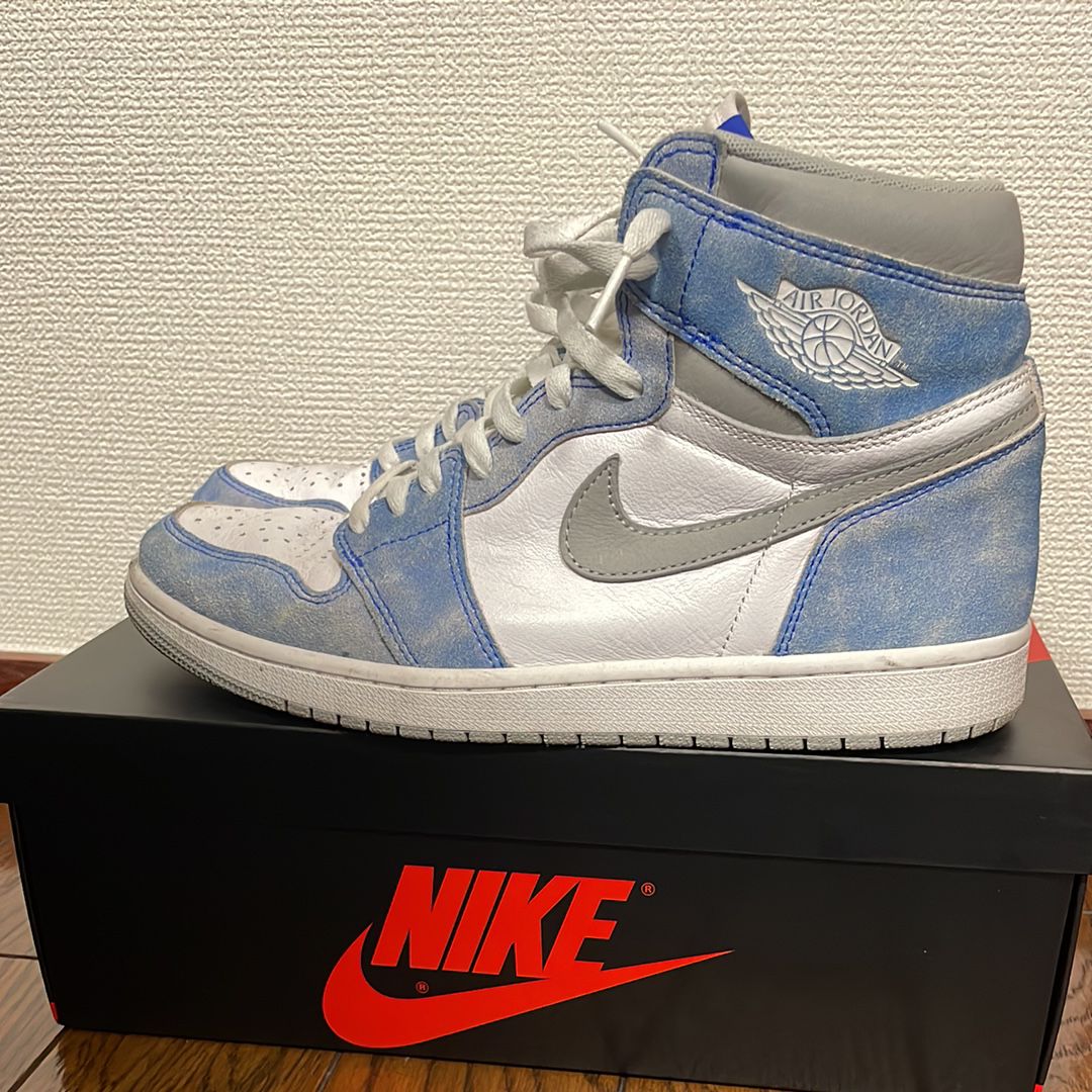 Nike Air Jordan 1 High OG "Hyper Royal"