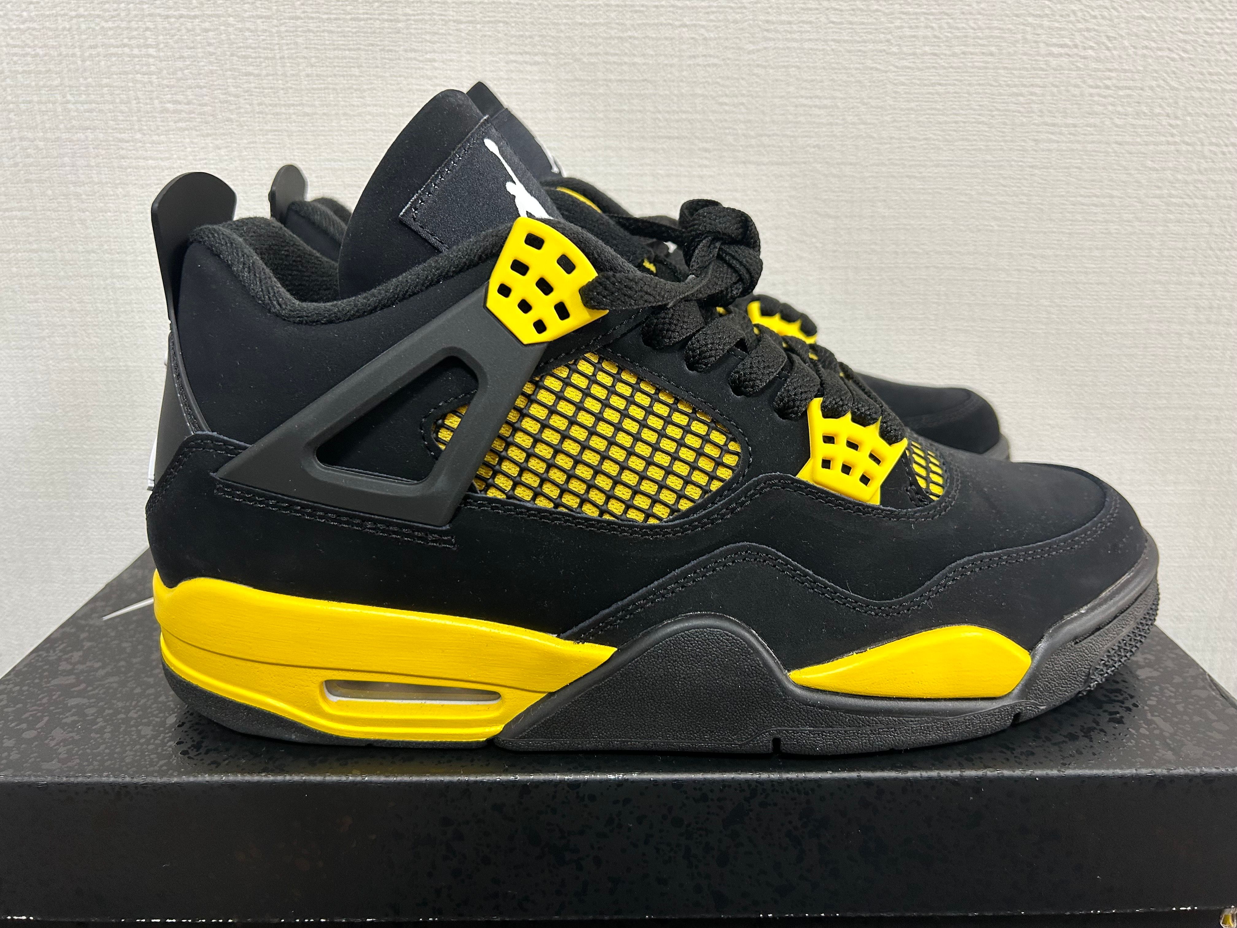 Nike Air Jordan 4 Retro "Thunder"(2023)