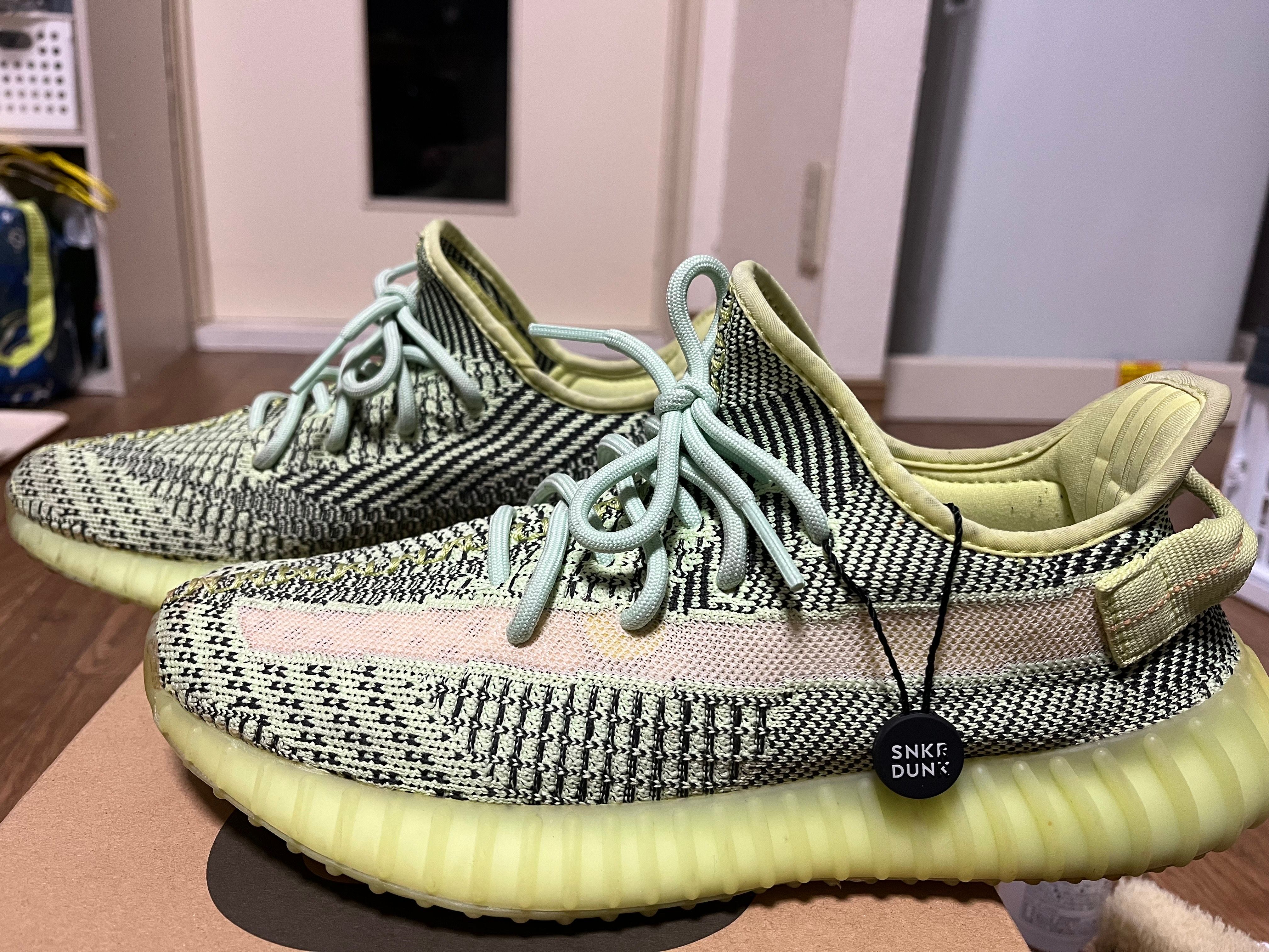 adidas Originals YEEZY Boost 350 V2 "Yeezreel"