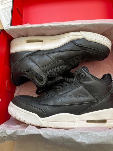 Nike Air Jordan 3 Retro "Cyber Monday" (2016)