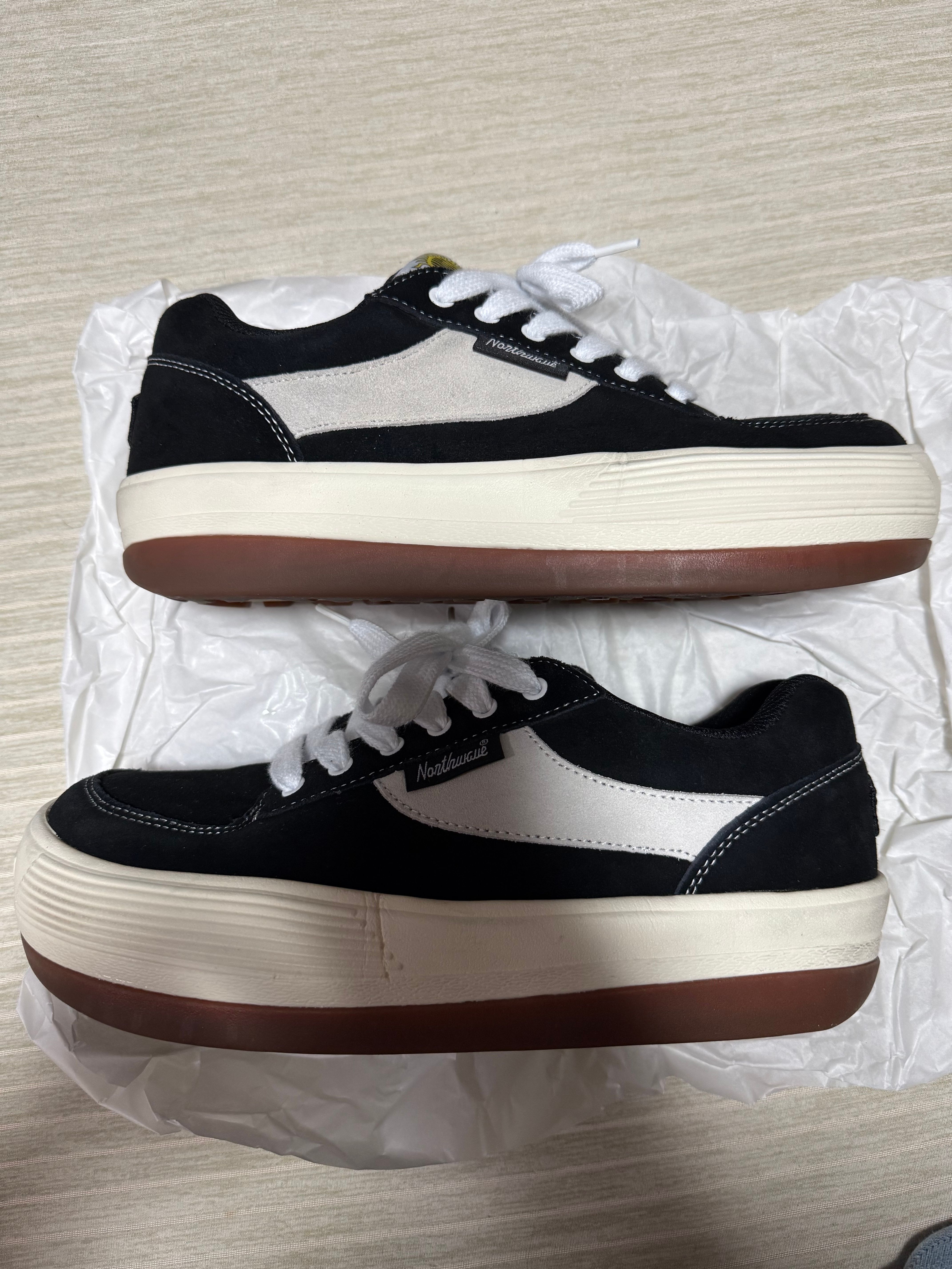 ノースウェーブ エスプレッソ スウェード "ブラック/ホワイト" (2024/2025) (NW-001)