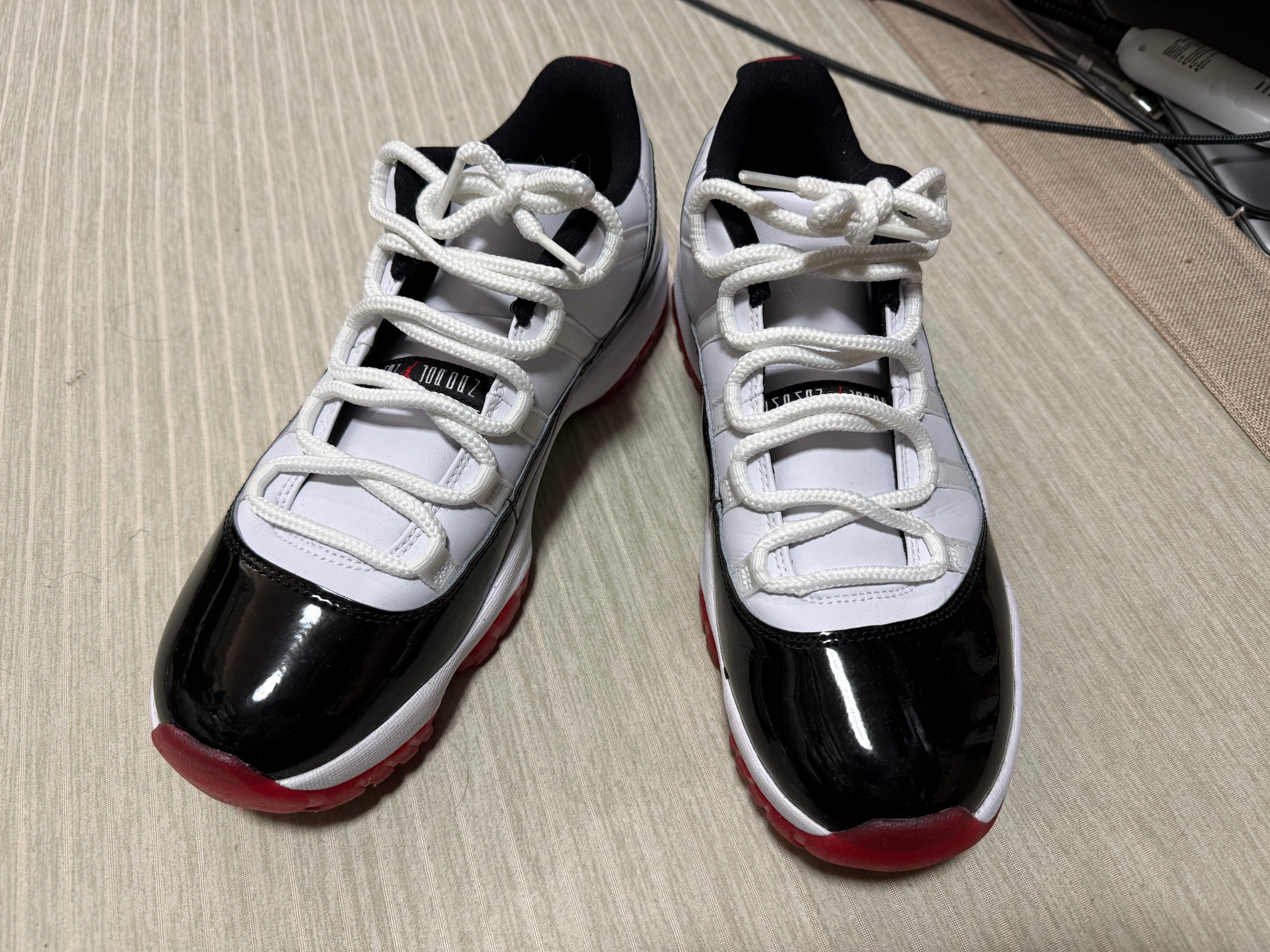 Nike Air Jordan 11 Low "Gym Red"