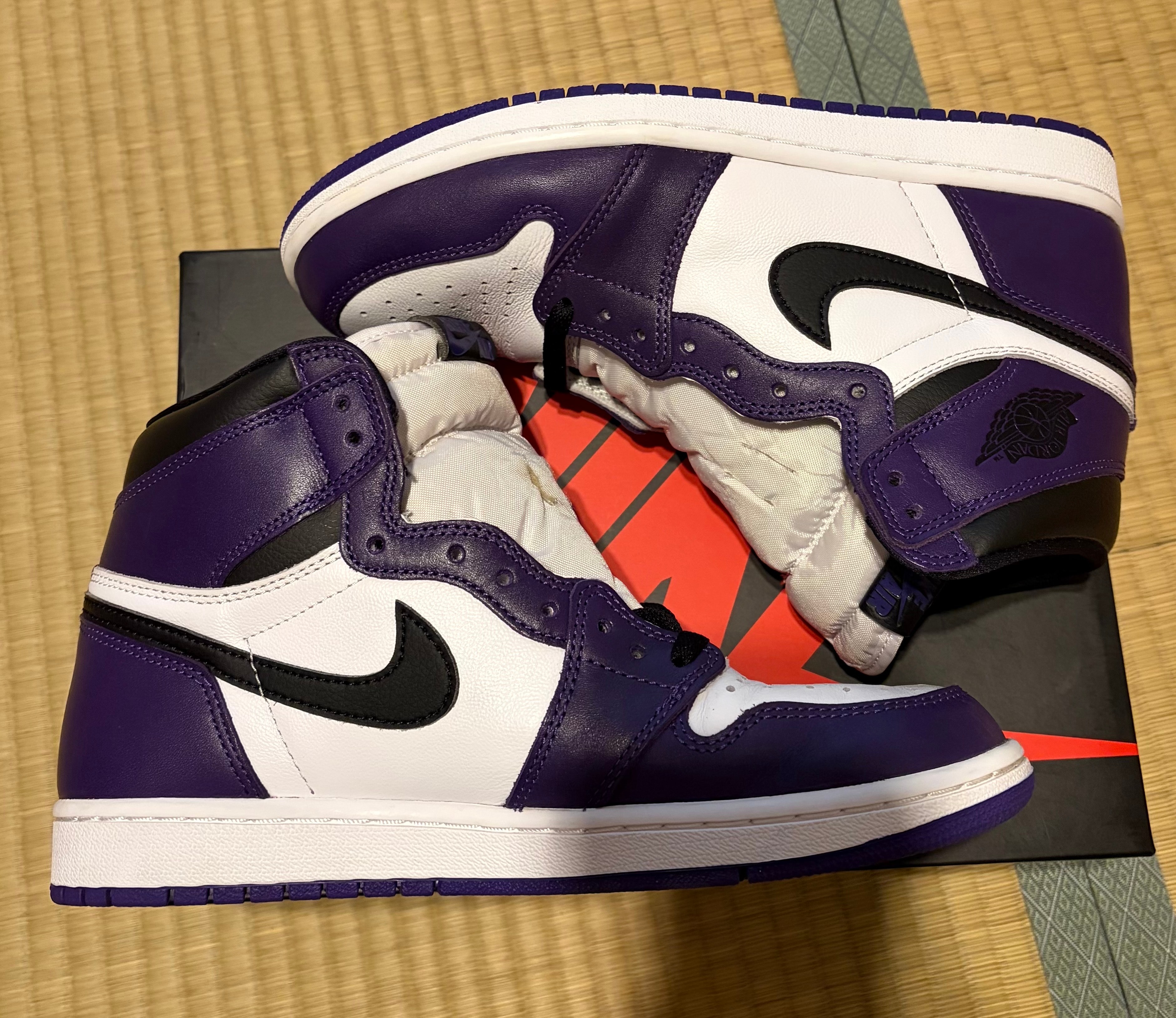 Nike Air Jordan 1 Retro High OG "Court Purple/White/Black" (2020)