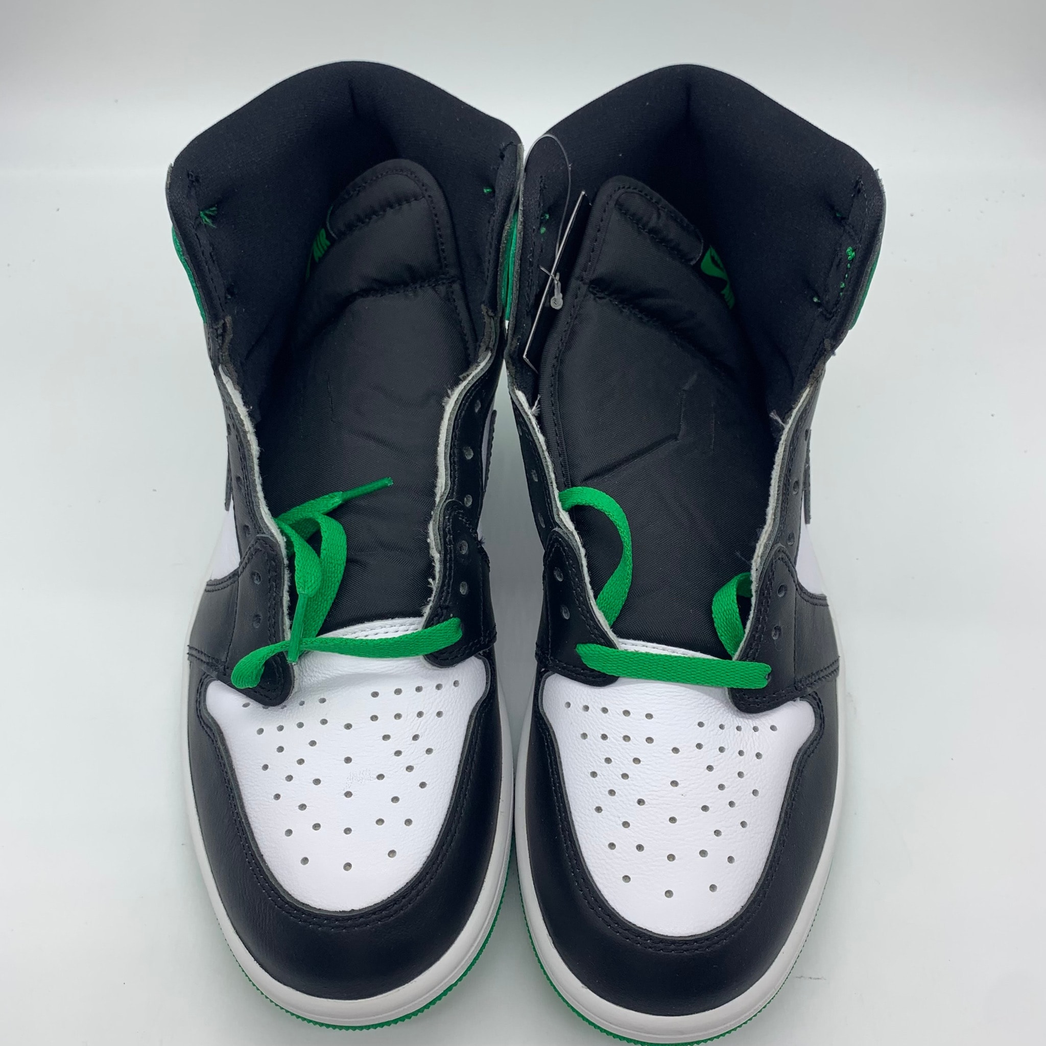 Nike Air Jordan 1 Retro High OG "Celtics/Black and Lucky Green" (2023)