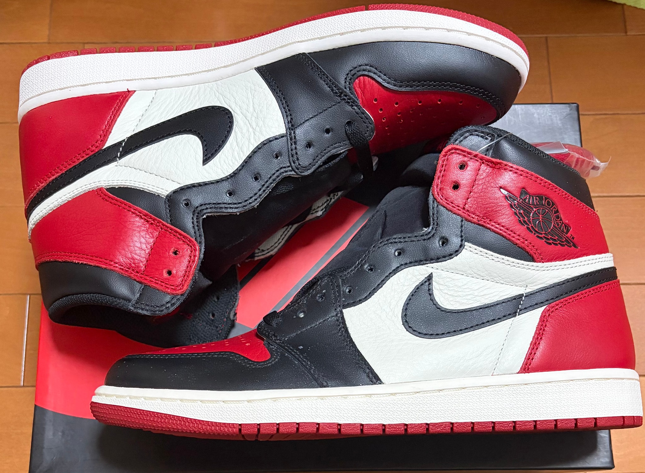 Nike Air Jordan 1 Retro High OG "Bred Toe"