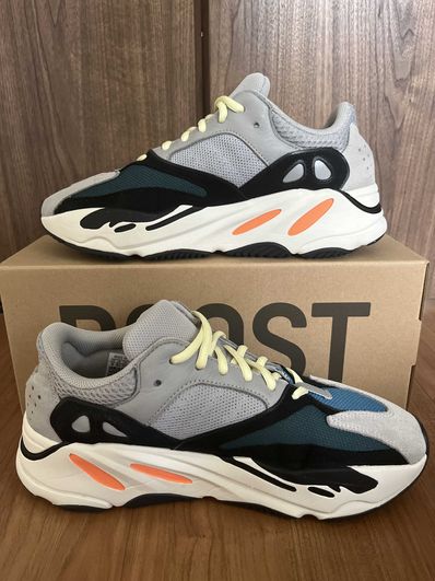 adidas YEEZY Boost 700 "Wave Runner"