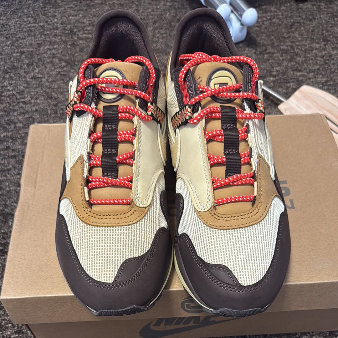 Travis Scott × Nike Air Max 1 "CACT.US Brown"