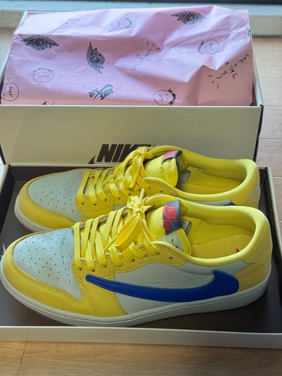 Travis Scott × Nike Women's Air Jordan 1 Retro Low OG "Canary"