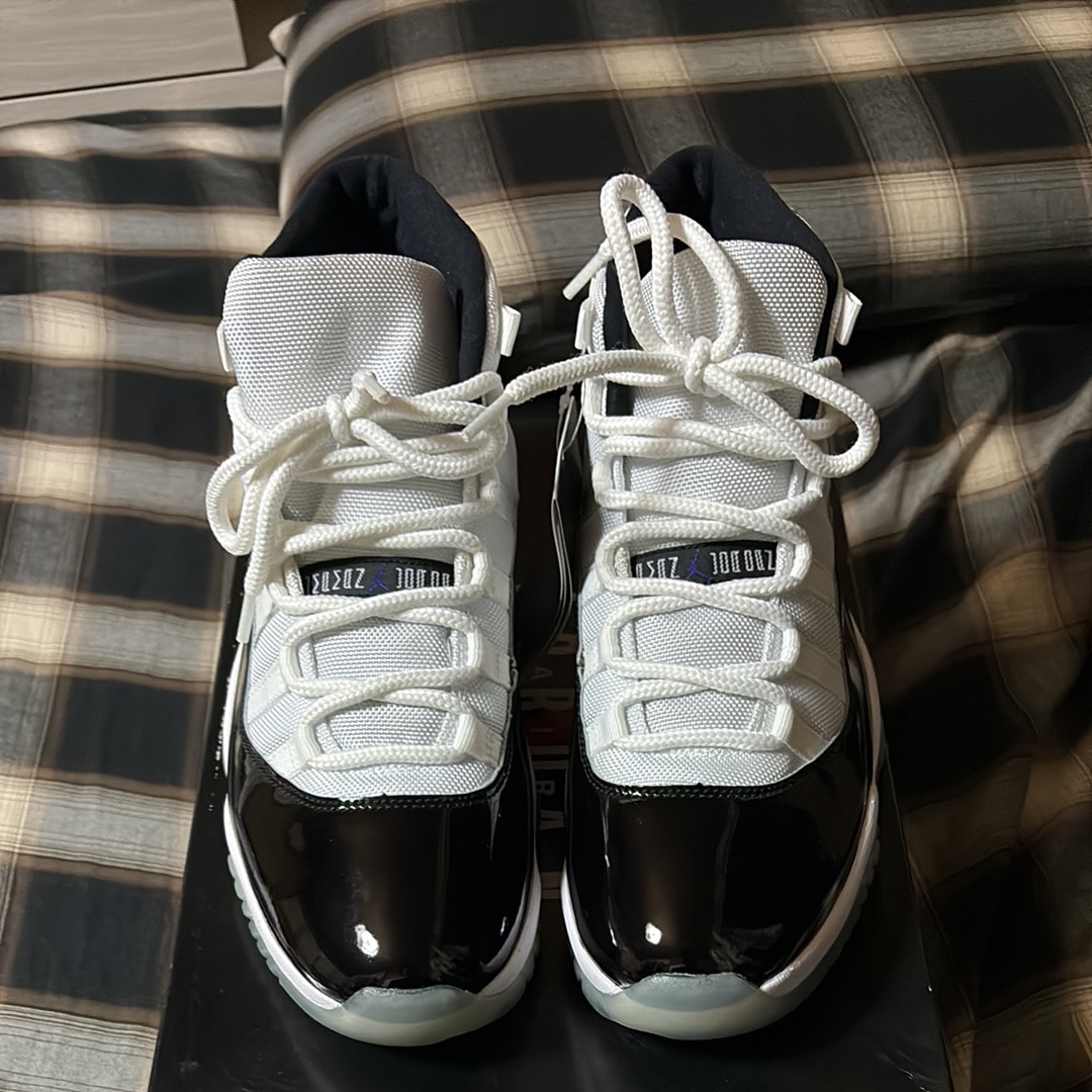 Nike Air Jordan 11 Retro "Concord" (2018)