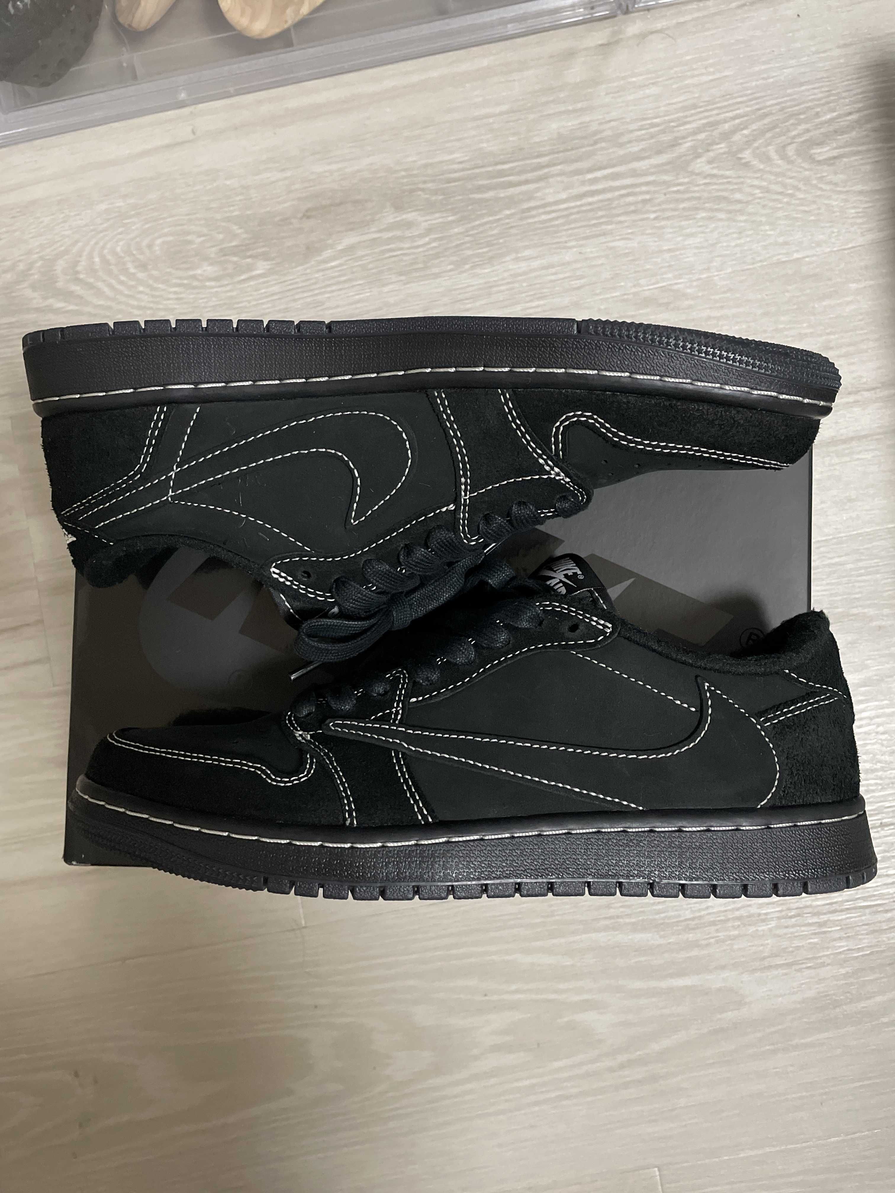 Travis Scott × Nike Air Jordan 1 Low OG SP "Black Phantom"