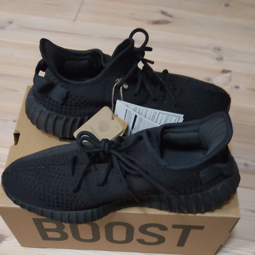 adidas YEEZY Boost 350V2 "Onyx"