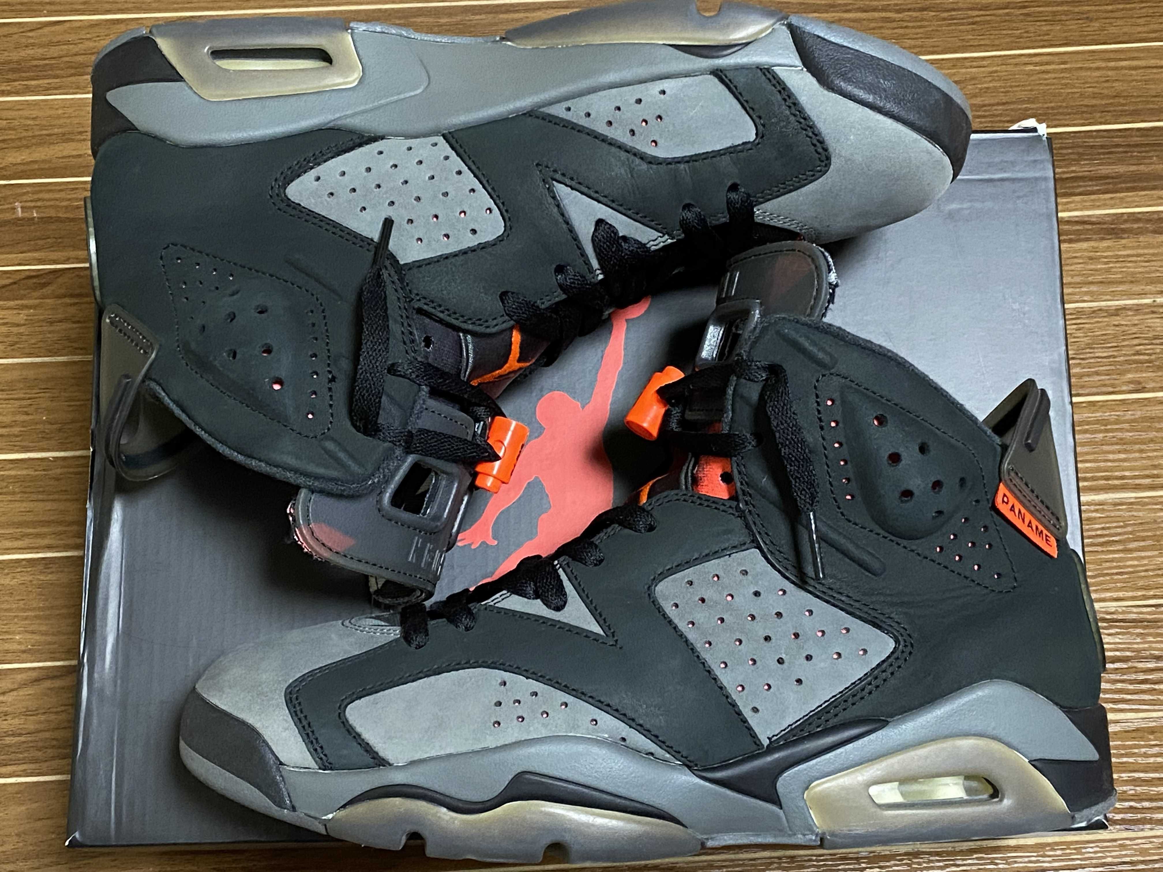 NIKE × PARIS SAINT GERMAIN AIR JORDAN 6 RETRO INFRARED