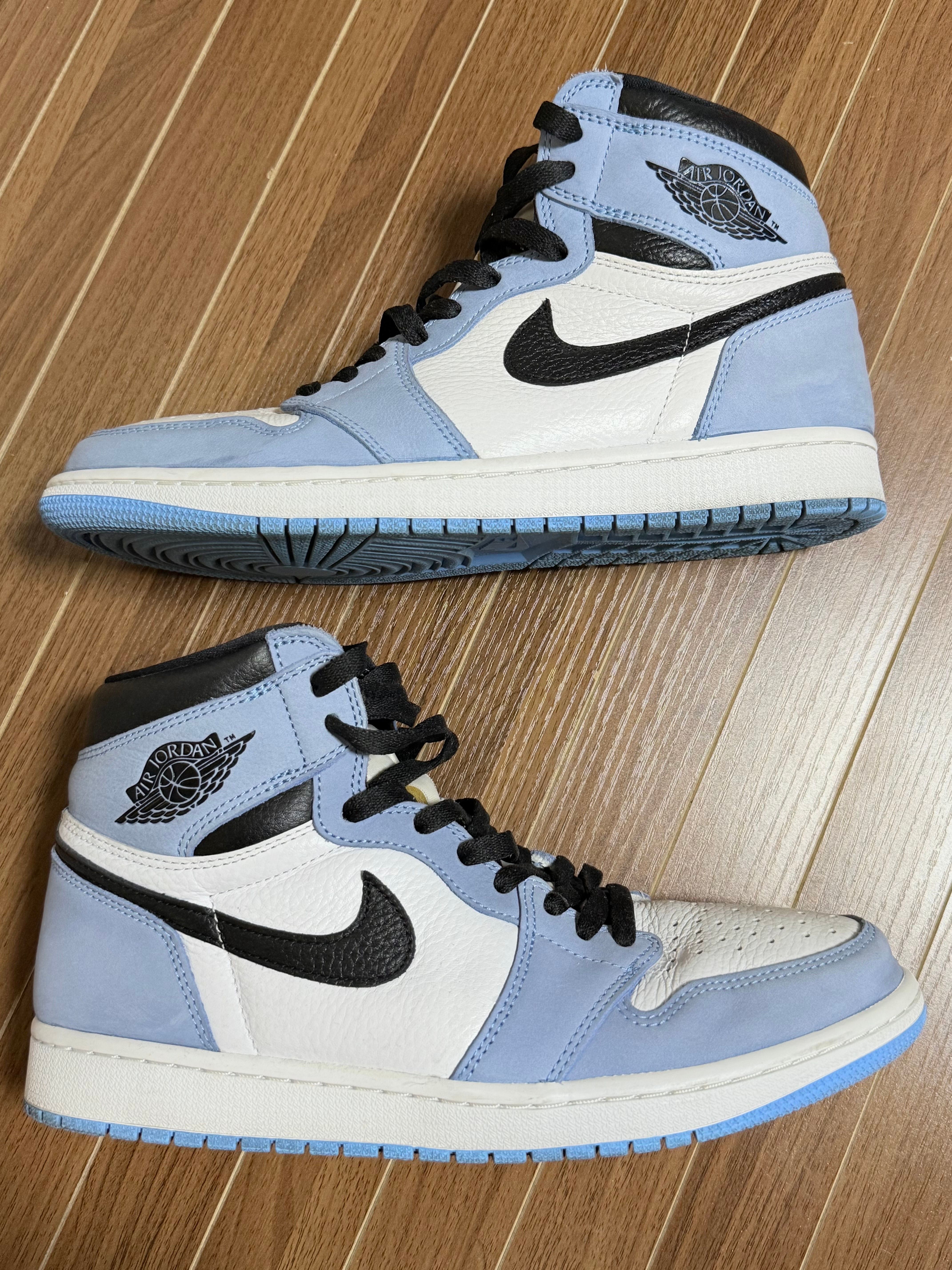Nike Air Jordan 1 High OG "University Blue"