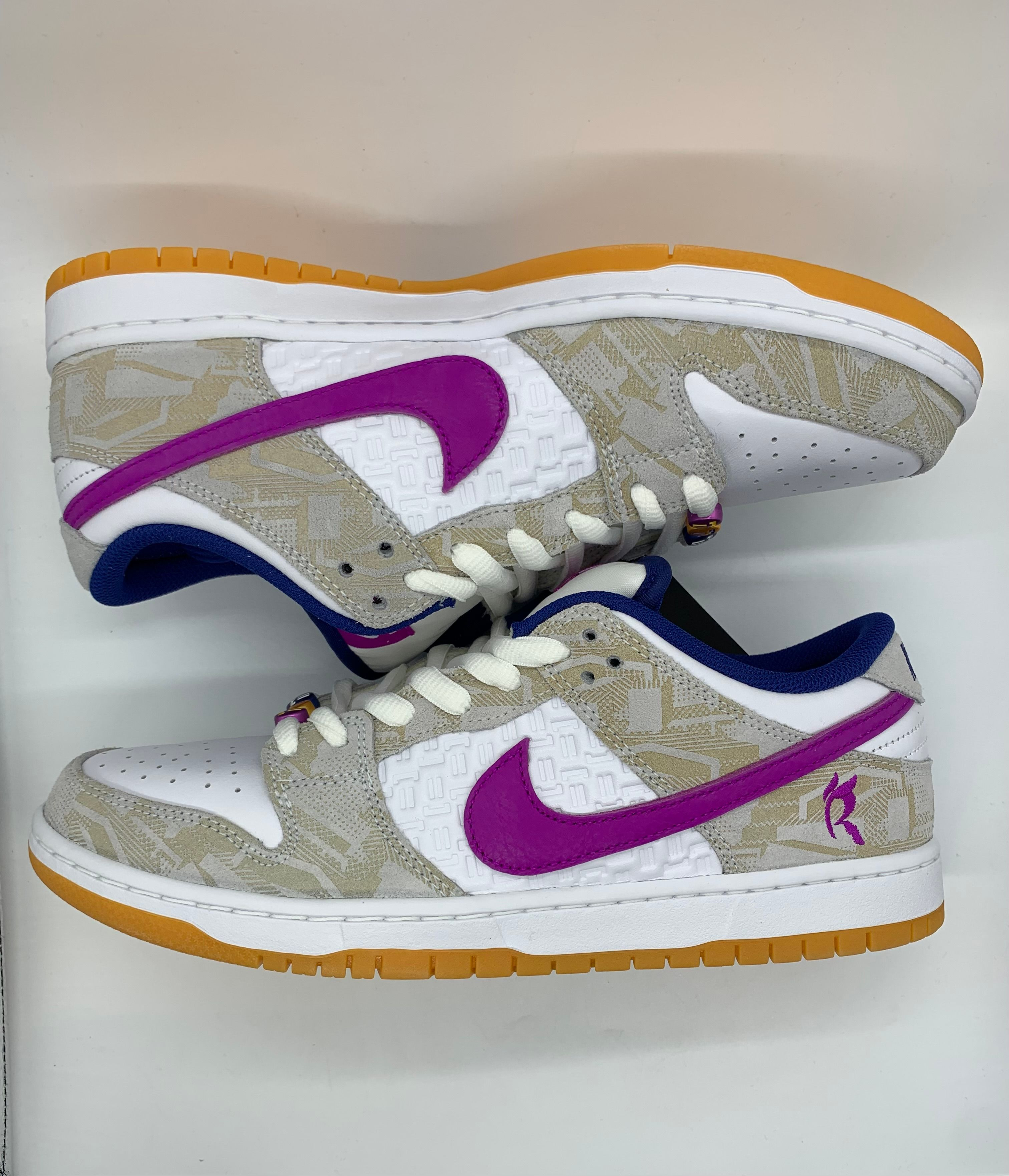 Rayssa Leal × Nike SB Dunk Low PRM "Pure Platinum and Vivid Purple"