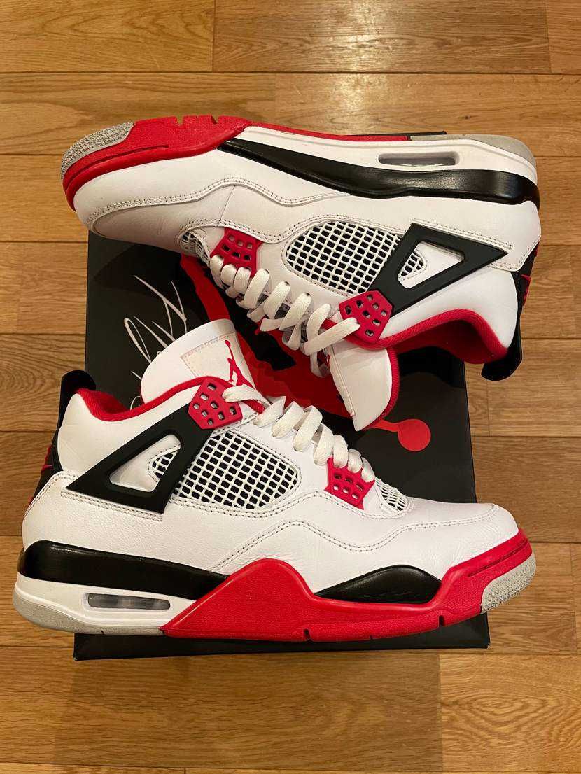 Nike Air Jordan 4 Retro OG "Fire Red" (2020)