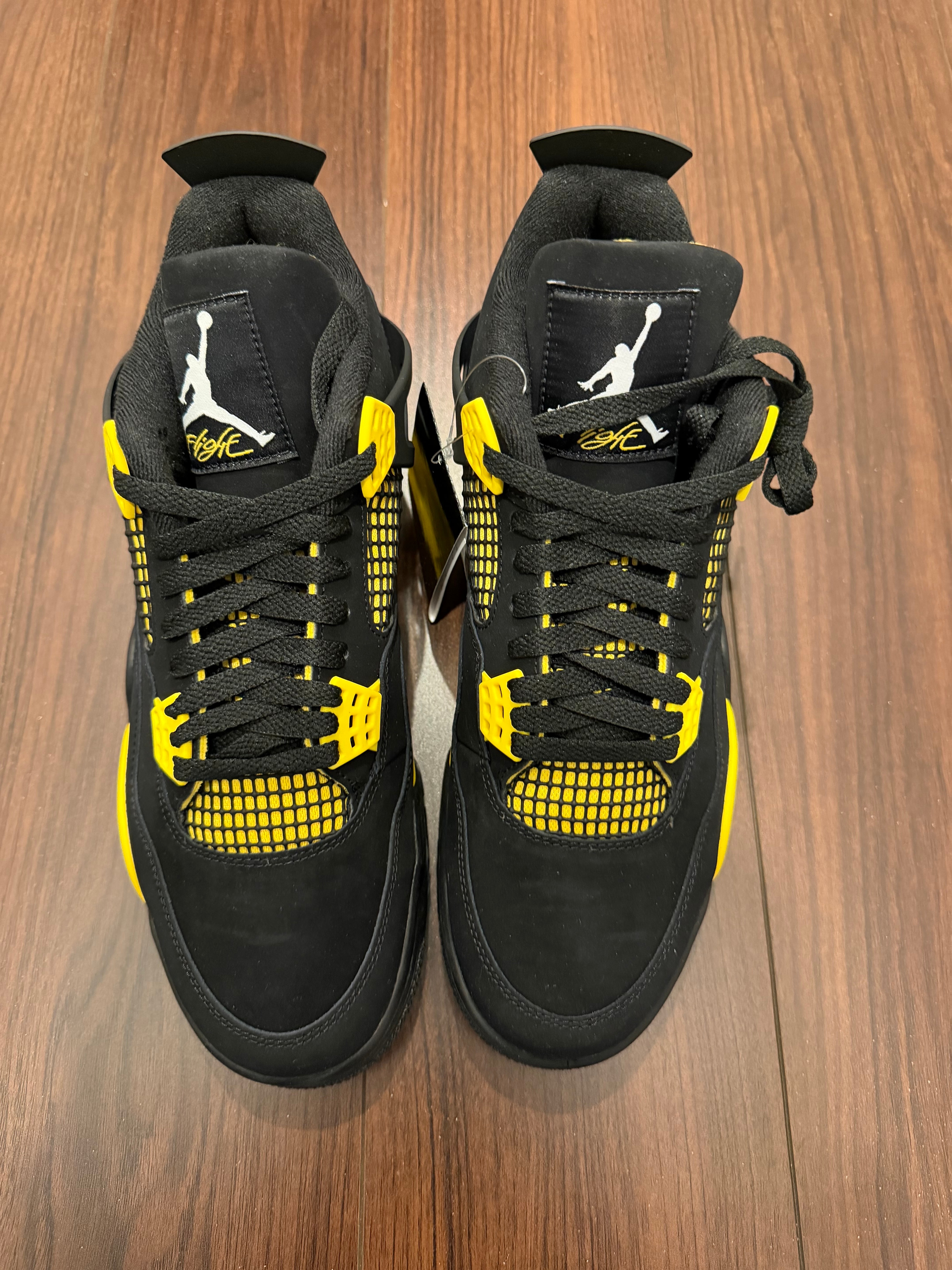 Nike Air Jordan 4 Retro "Thunder"(2023)