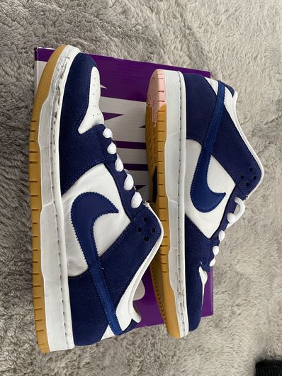 Nike SB Dunk Low "Los Angeles Dodgers/Deep Royal Blue"