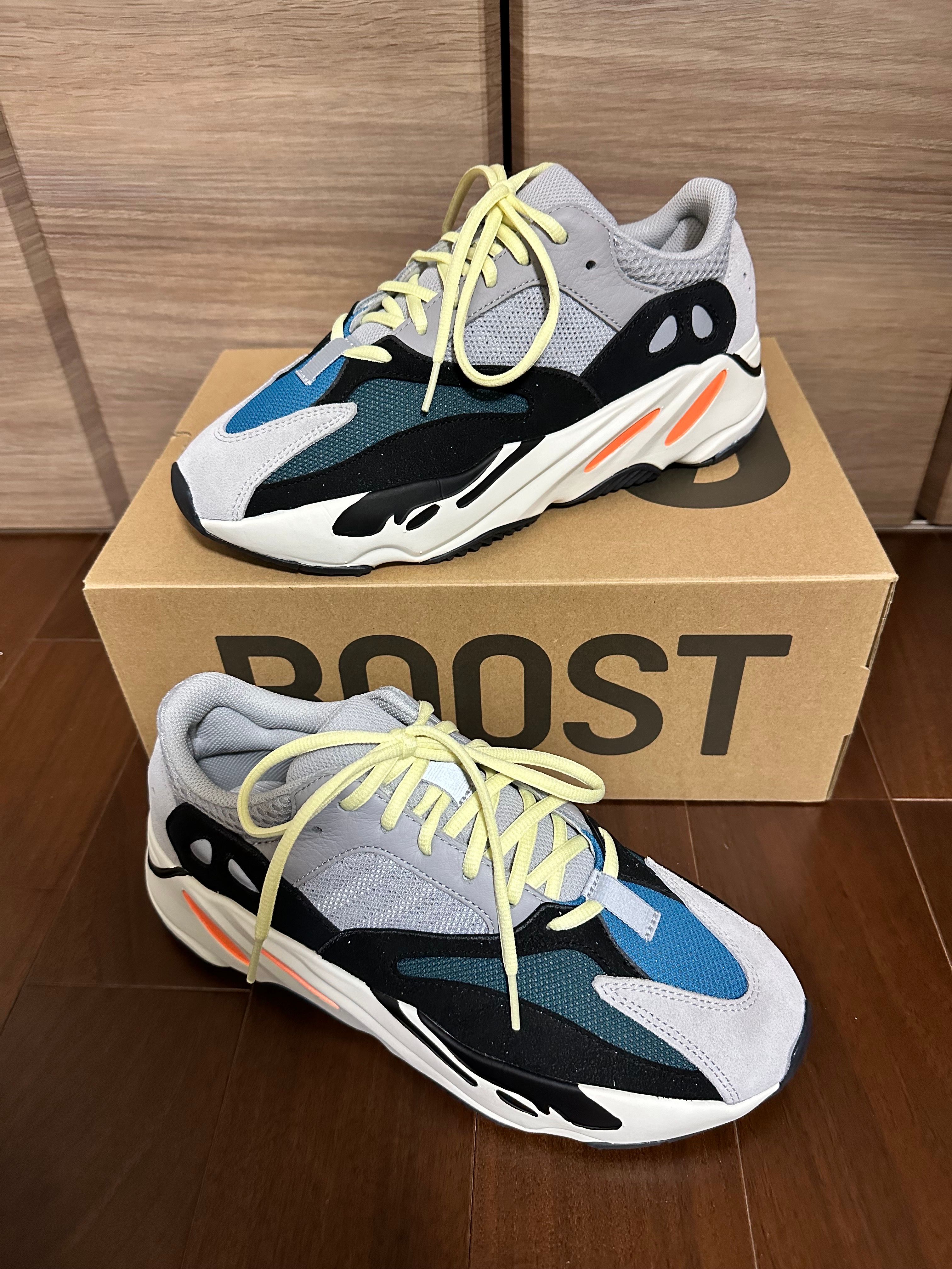 adidas YEEZY Boost 700 "Wave Runner"