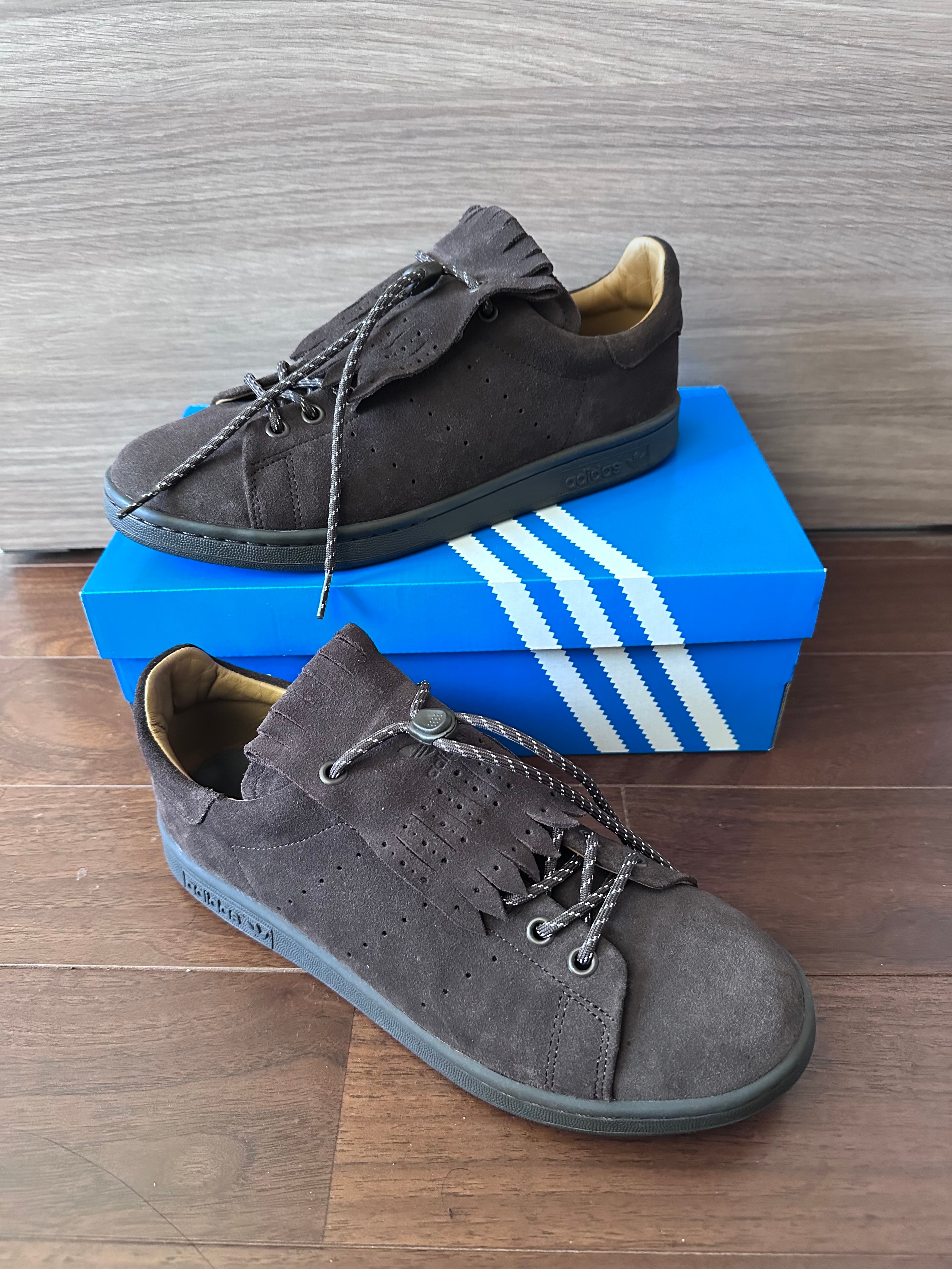 中田慎介 × アディダス スタンスミス ラックス "ダークブラウン/ブラウン/メサ"