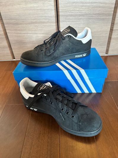 NAIJEL GRAPH × adidas Stan Smith "Black"