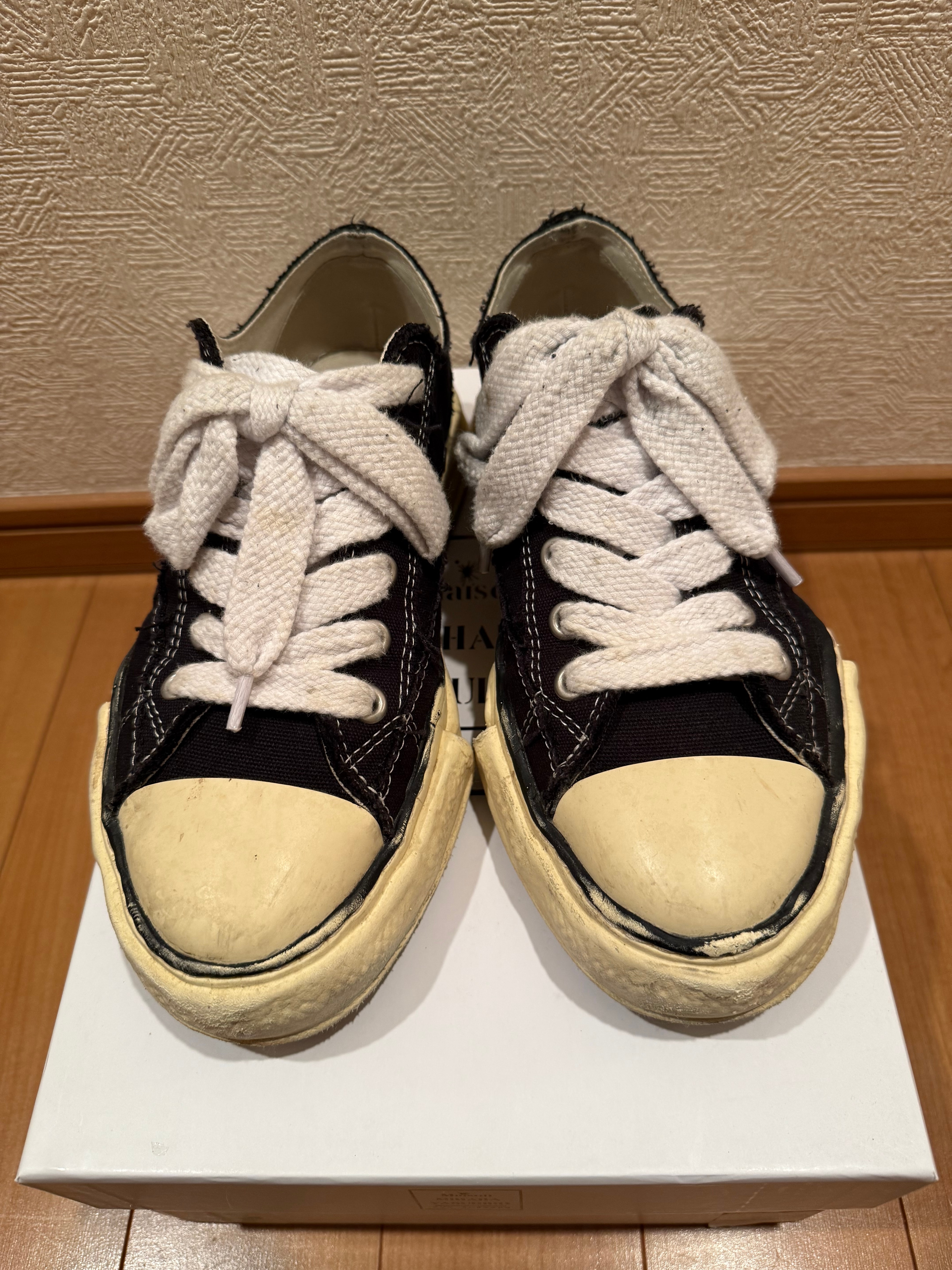 Maison MIHARA YASUHIRO PETERSON VL OG Sole Canvas Low-top Sneaker "Black" (A09FW733)