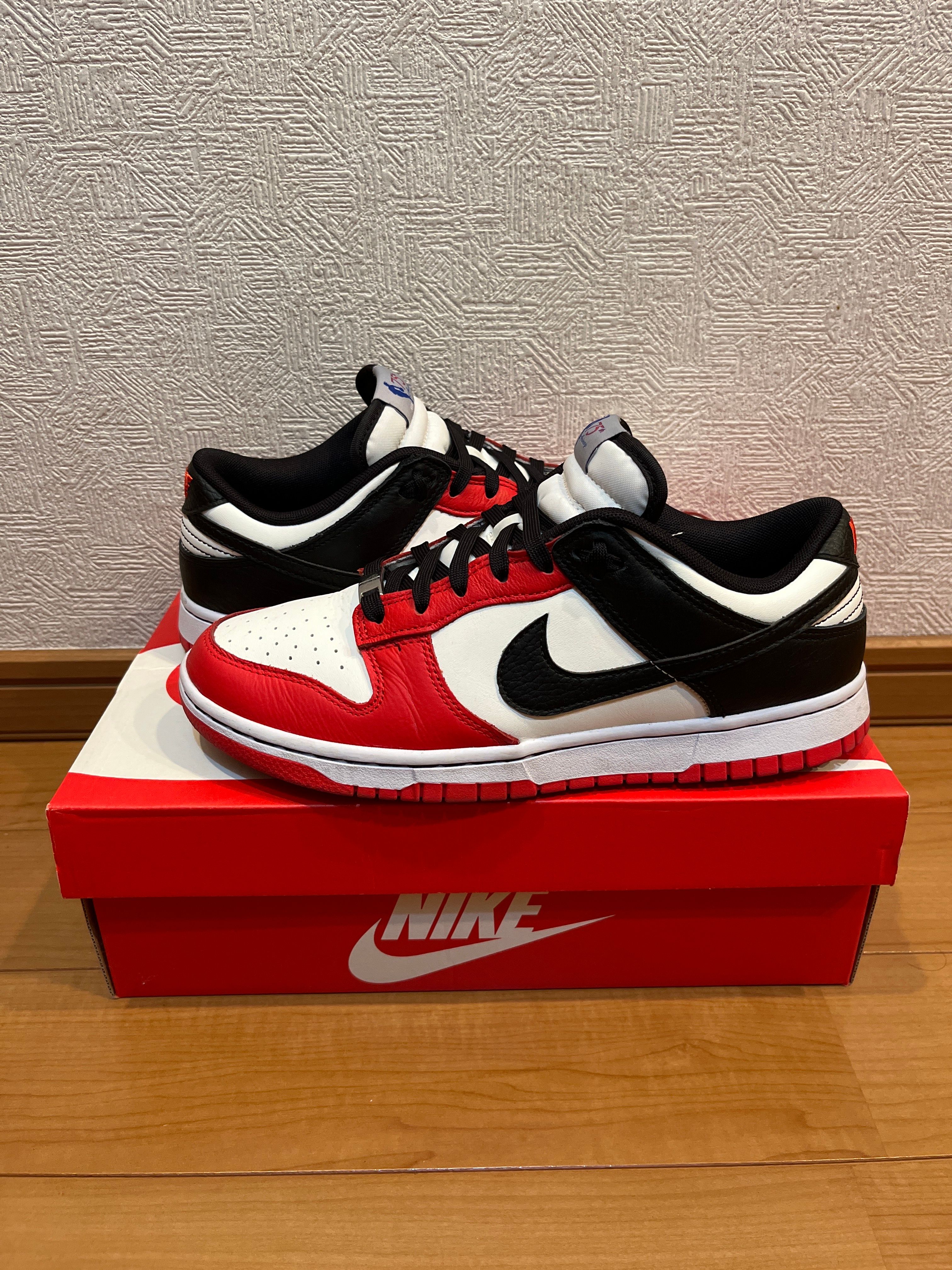 NBA × Nike Dunk Low EMB 75th Anniversary "Chicago Bulls"