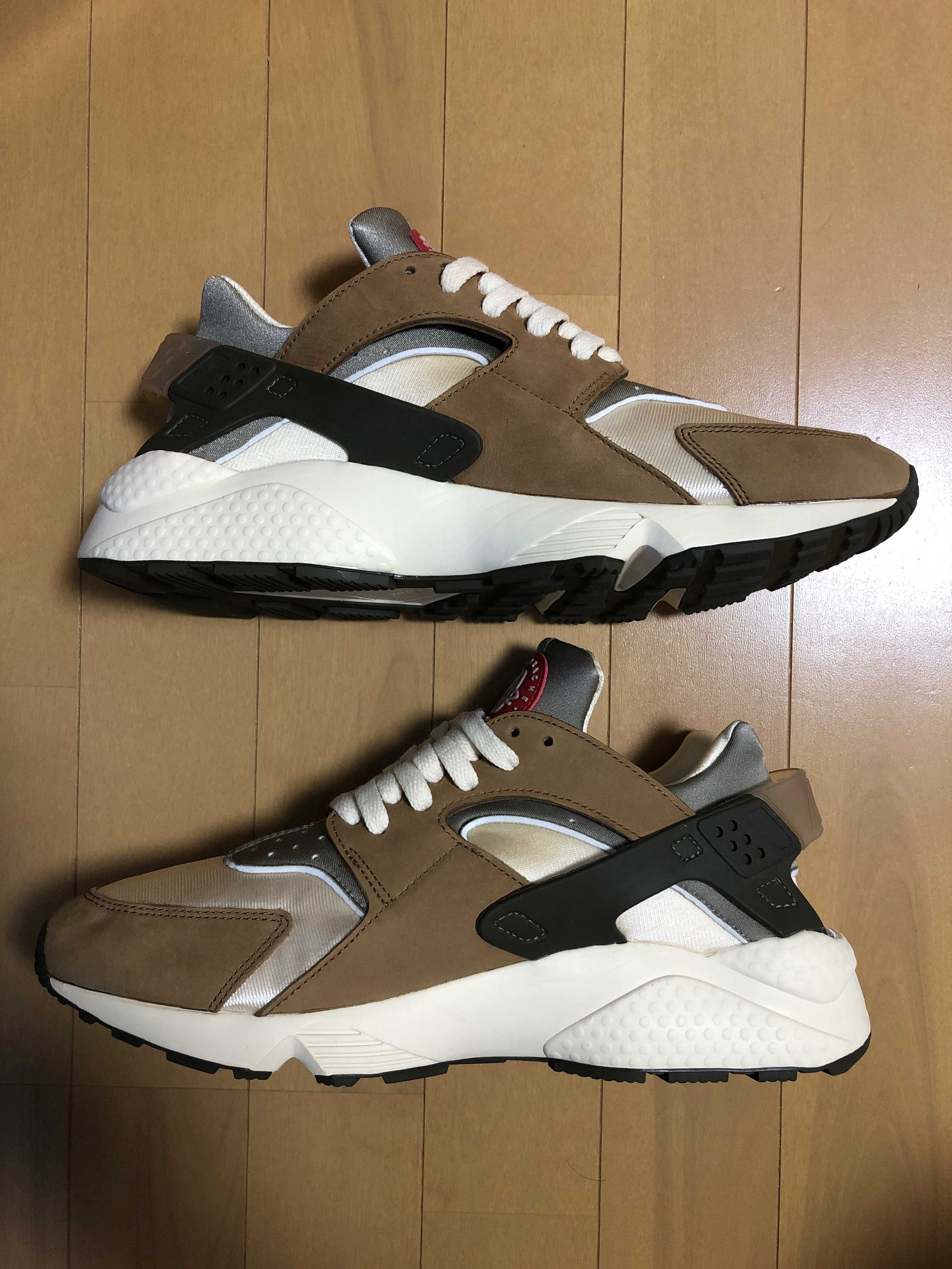 Stussy × Nike Air Huarache "Desert Oak"