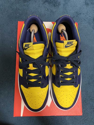 Nike Dunk Low "Michigan"