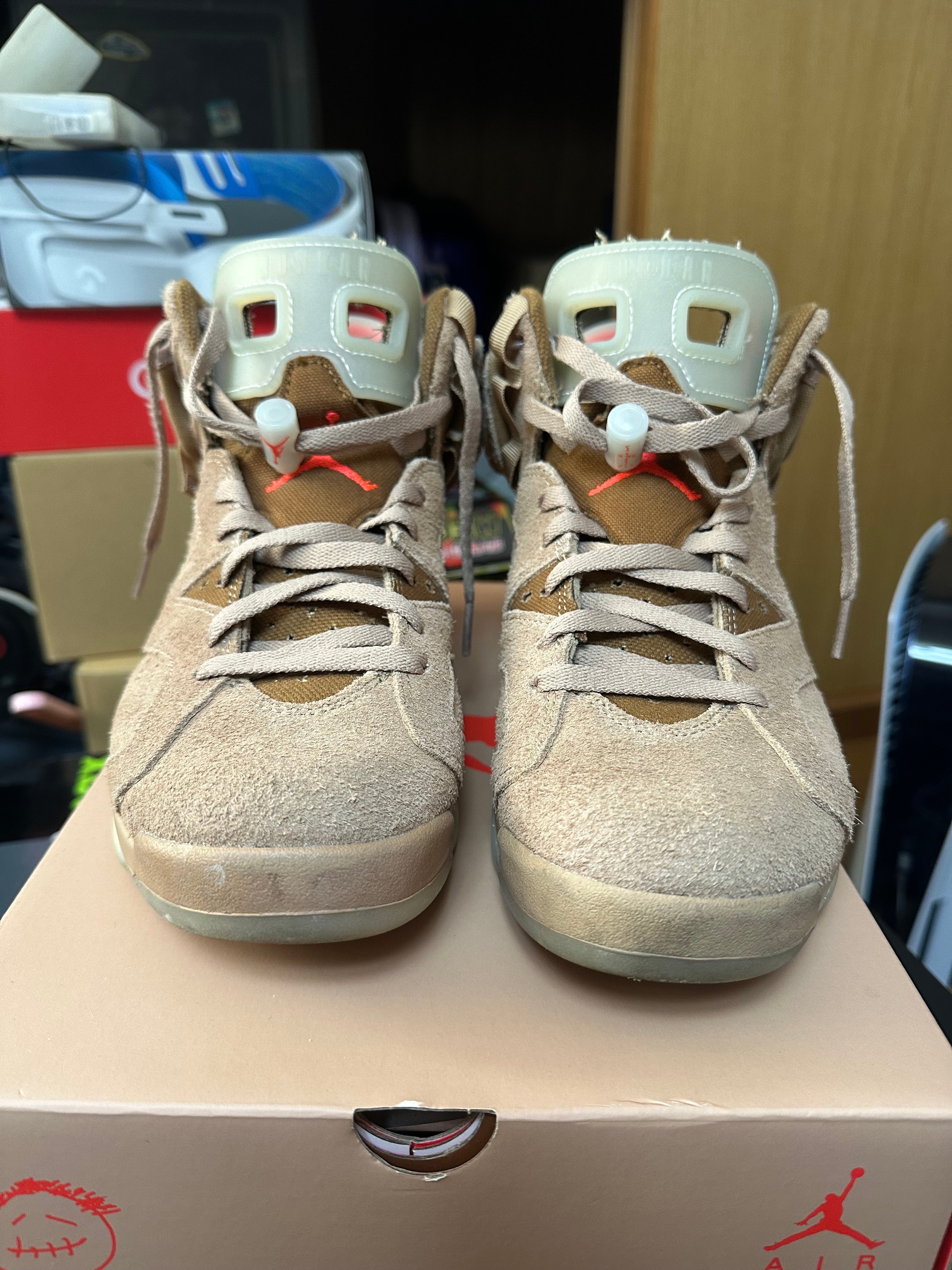 Travis Scott × Nike Air Jordan 6 "British Khaki"