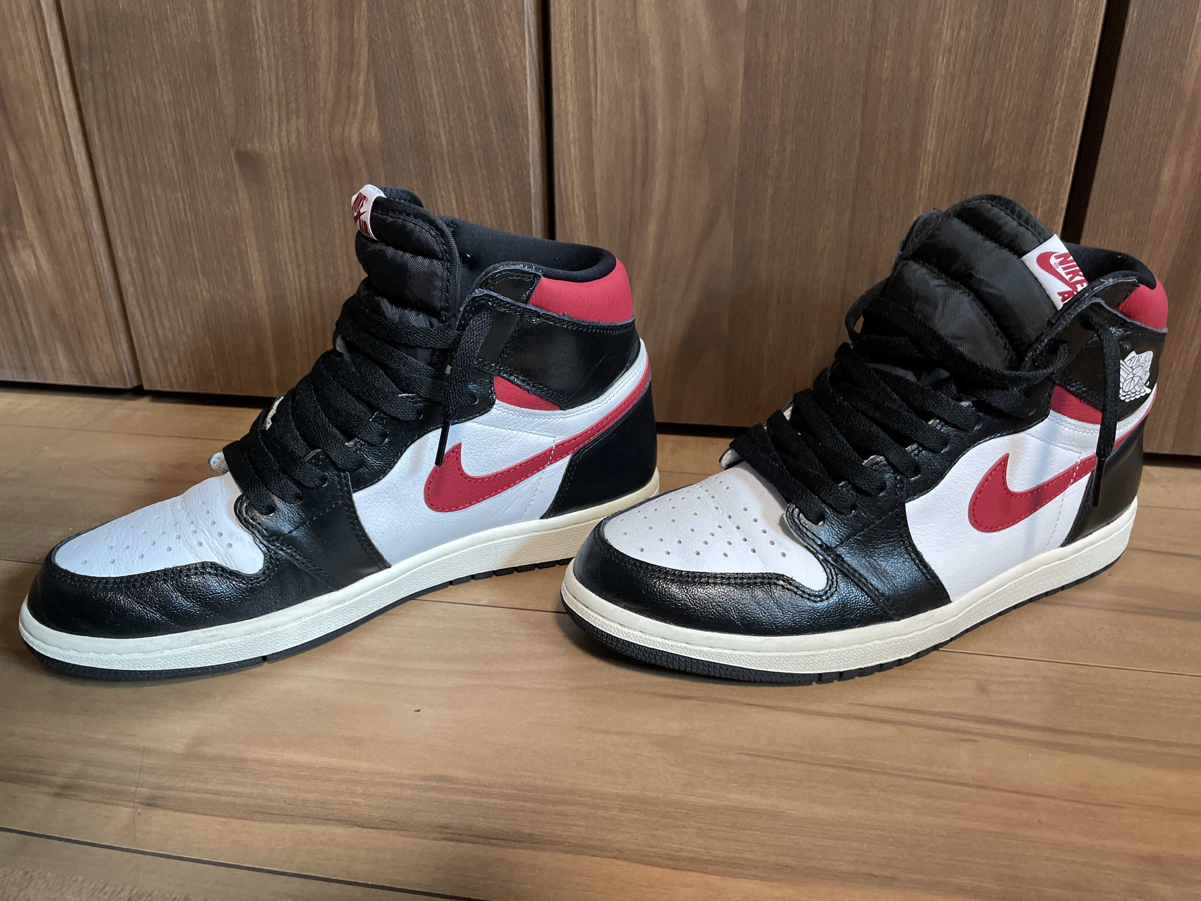 Nike Air Jordan 1 Retro High "Black/White/Sail/Gym Red"    