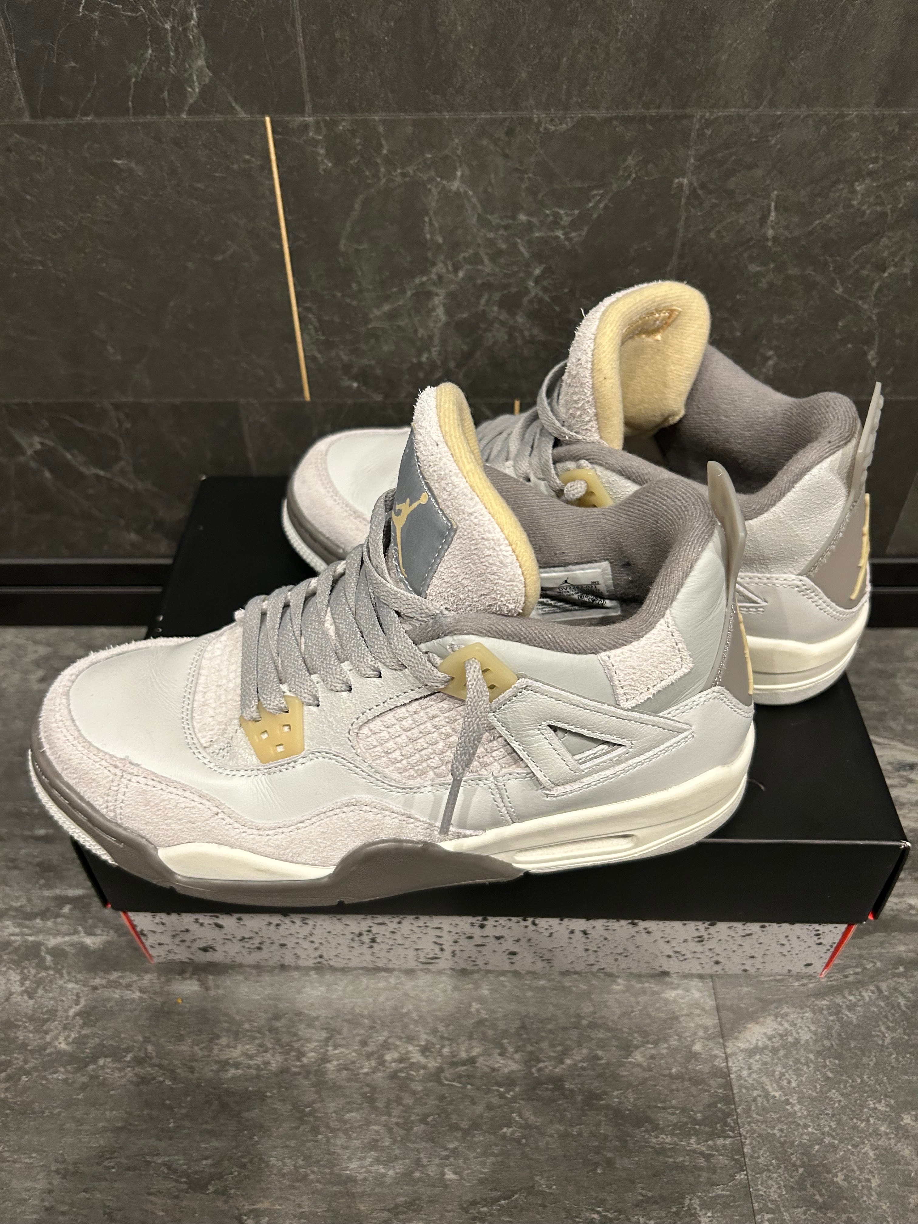 Nike Air Jordan 4 Retro SE "Craft"