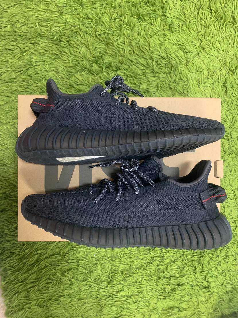 adidas YEEZY Boost 350 V2 "Black"