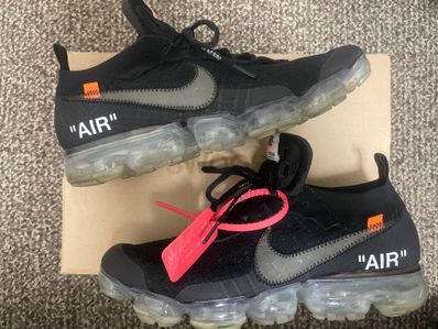Off-White × Nike Air Vapormax "Black/Total Orange/Clear"
