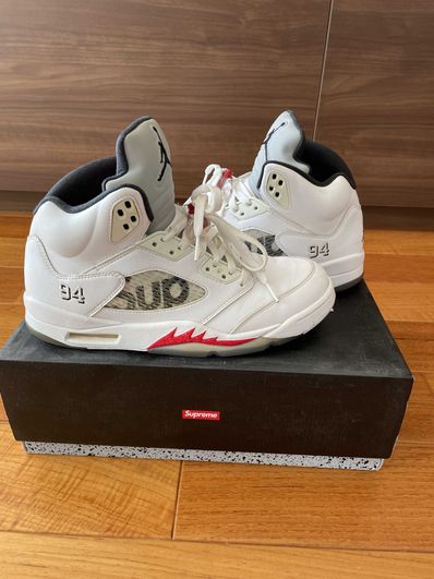 Supreme × Nike Air Jordan 5 Retro "White"