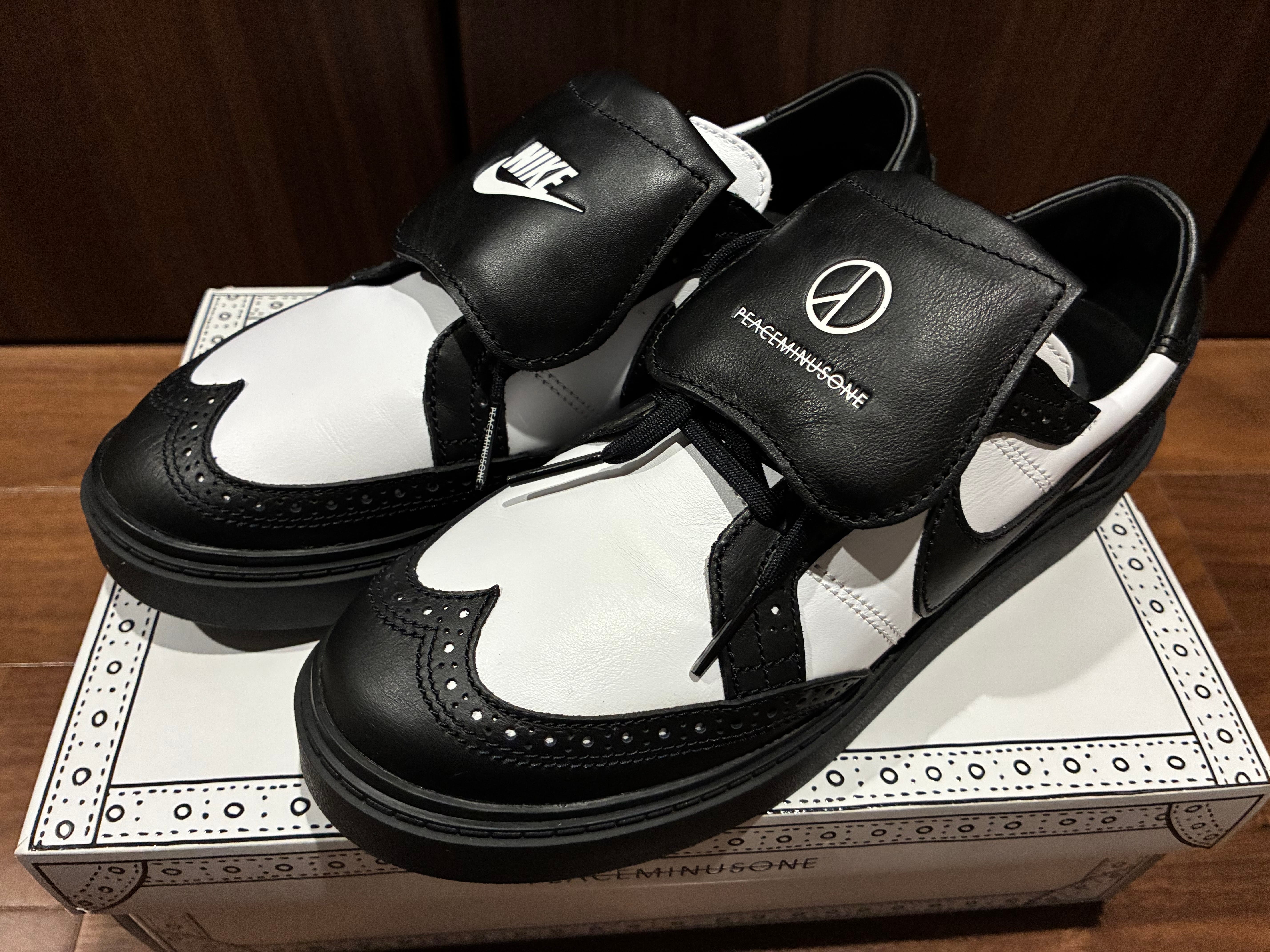 PEACEMINUSONE × Nike Kwondo 1 "Black and White" / G-DRAGON