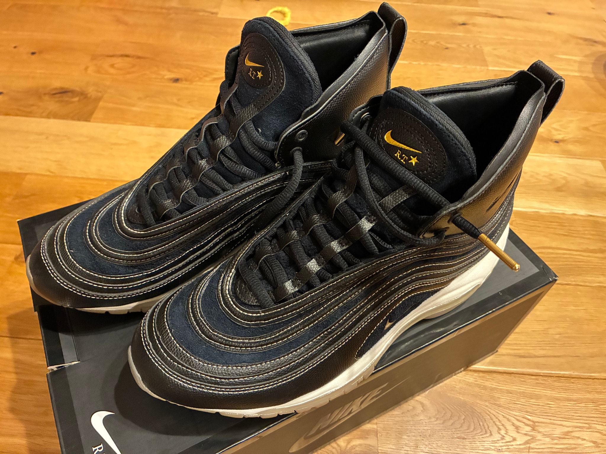 Riccardo Tisci × Nike Air Max 97 Mid "Black"
