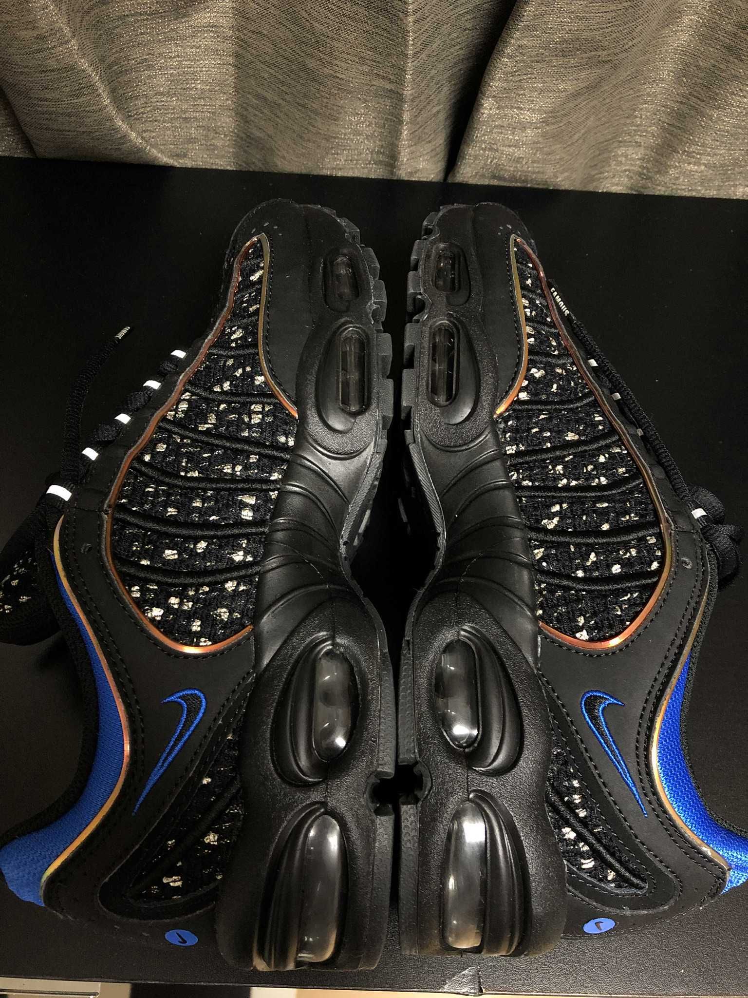 Supreme × Nike Air Max Tailwind 4 "Black"