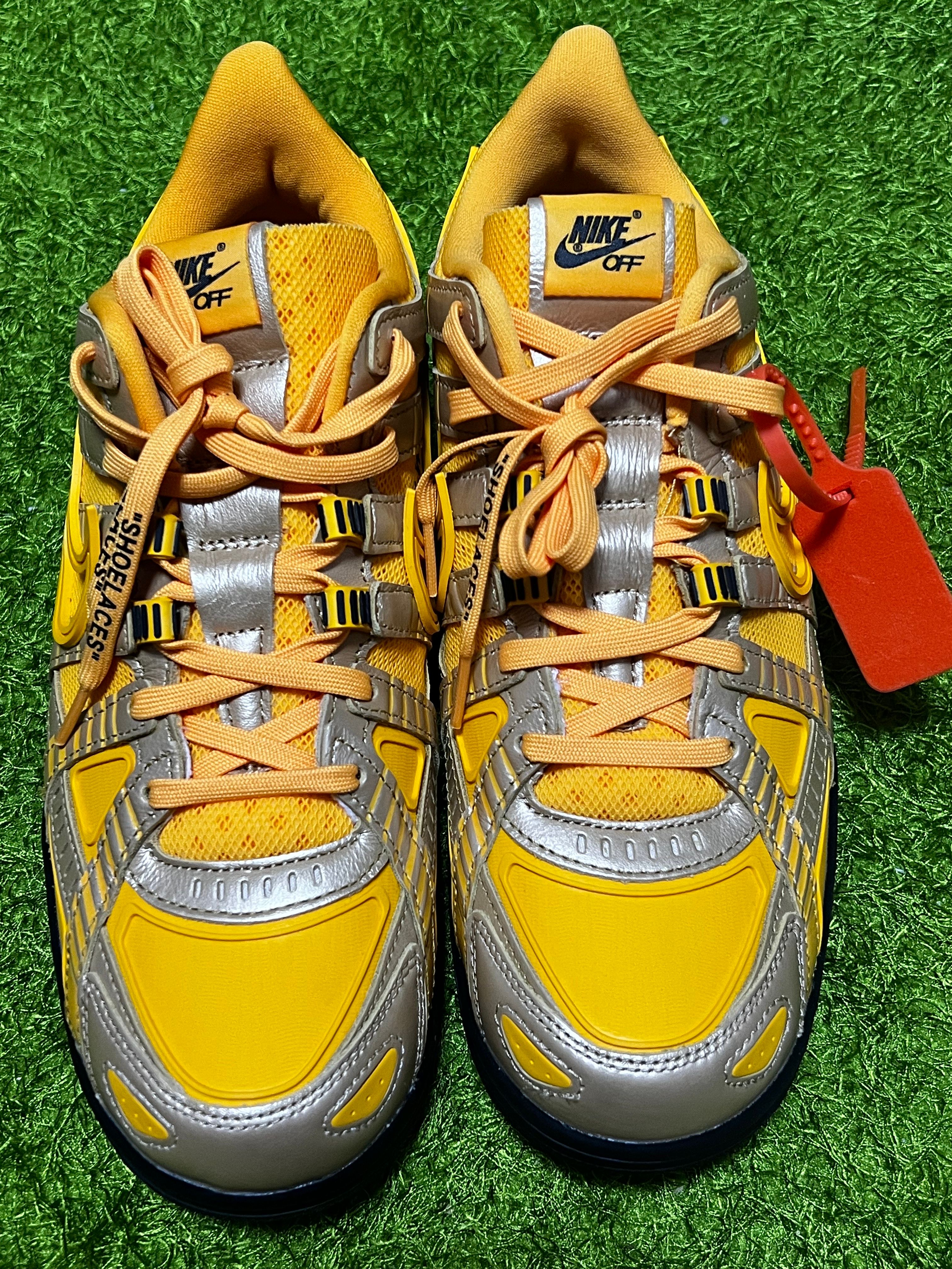 Off-White × Nike Air Rubber Dunk "University Gold"