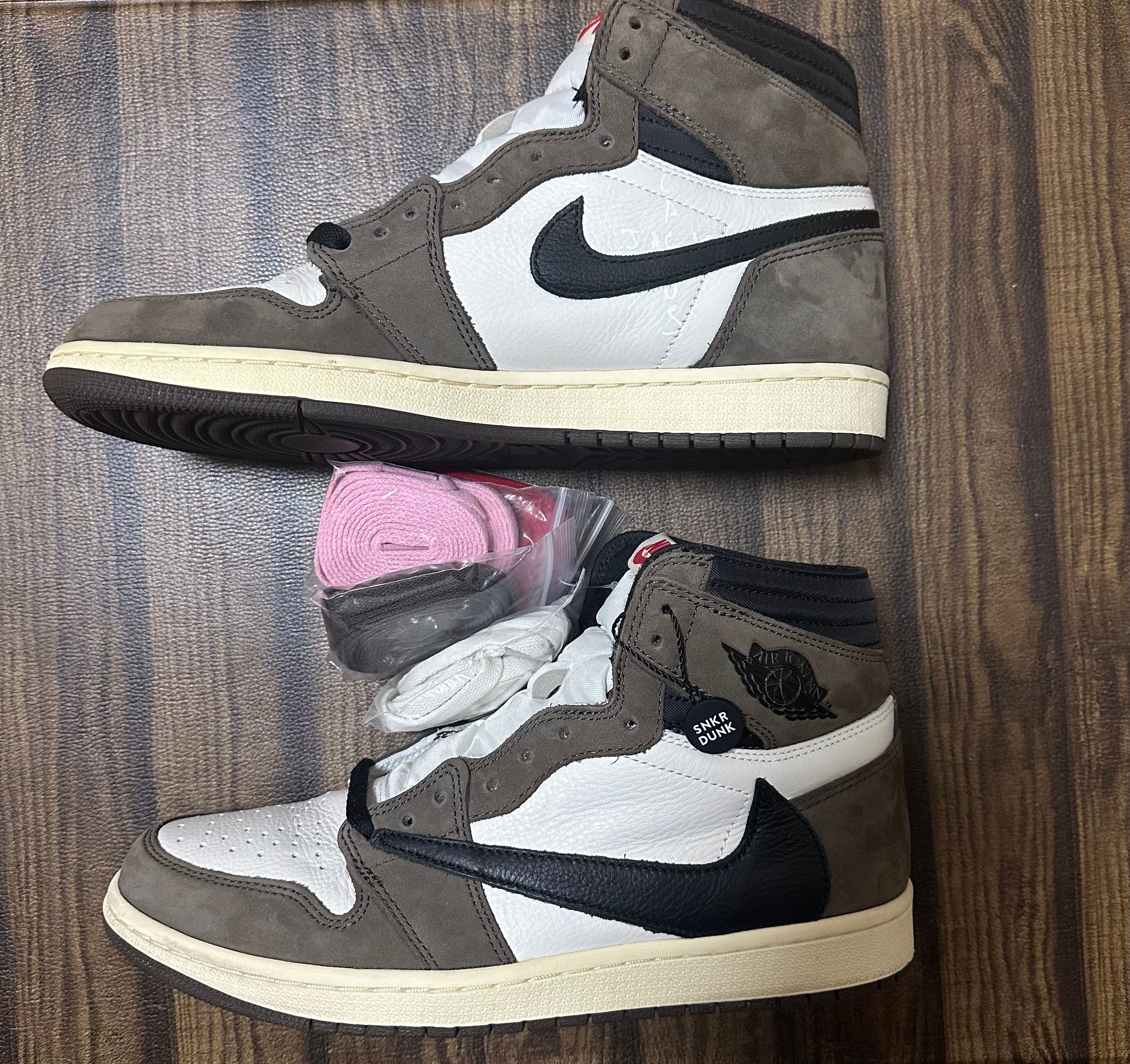 Travis Scott × Nike Air Jordan 1 Retro High OG TS SP "Sail/Dark Mocha"
