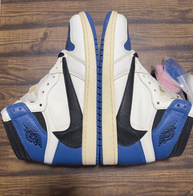 Travis Scott × fragment design × Nike Air Jordan 1 Retro High OG SP "Military Blue"