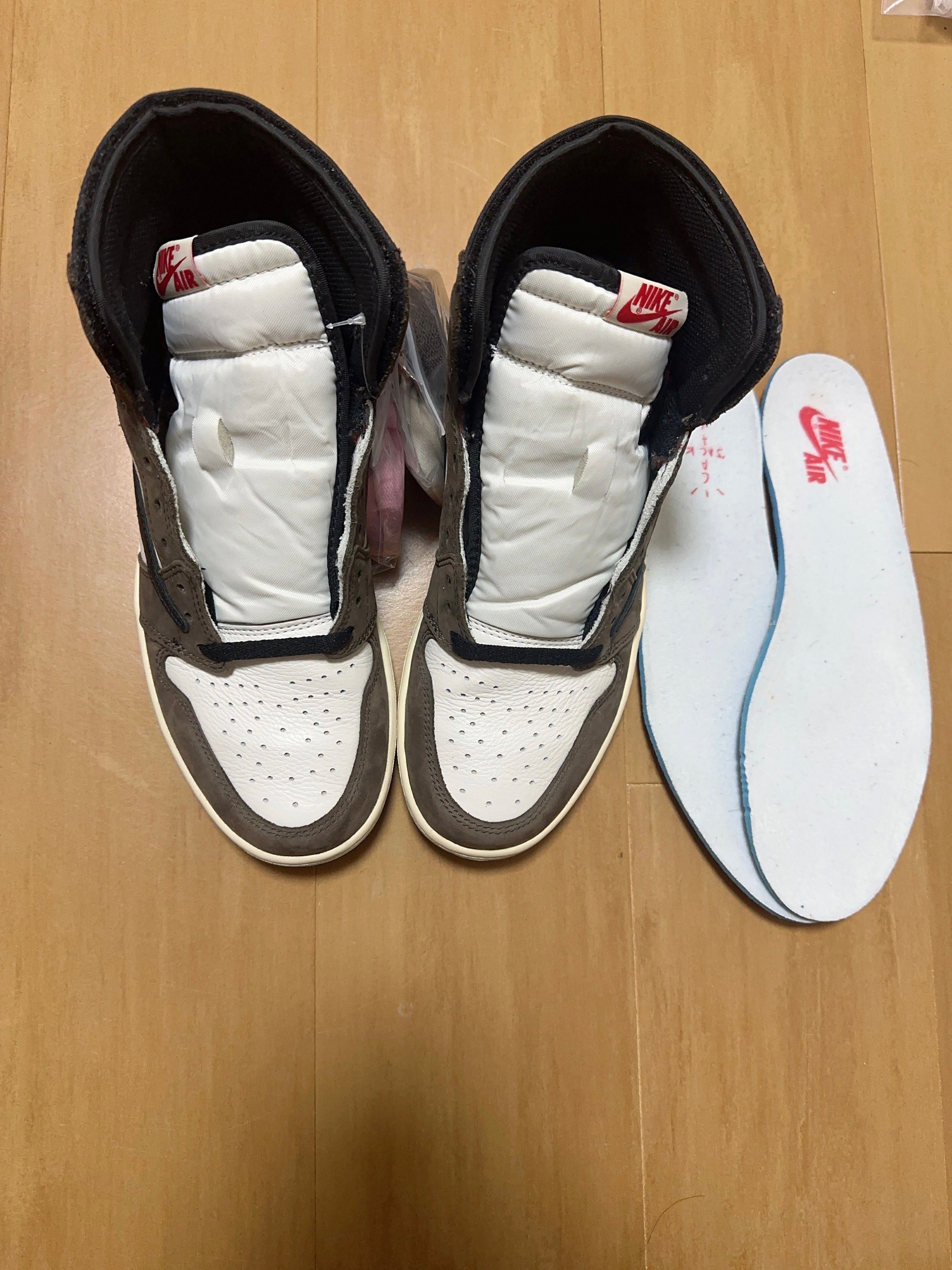 Travis Scott × Nike Air Jordan 1 Retro High OG TS SP "Sail/Dark Mocha"