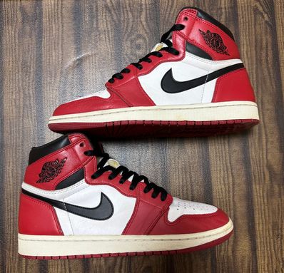 Nike Air Jordan 1 Retro High "Chicago" (2015)