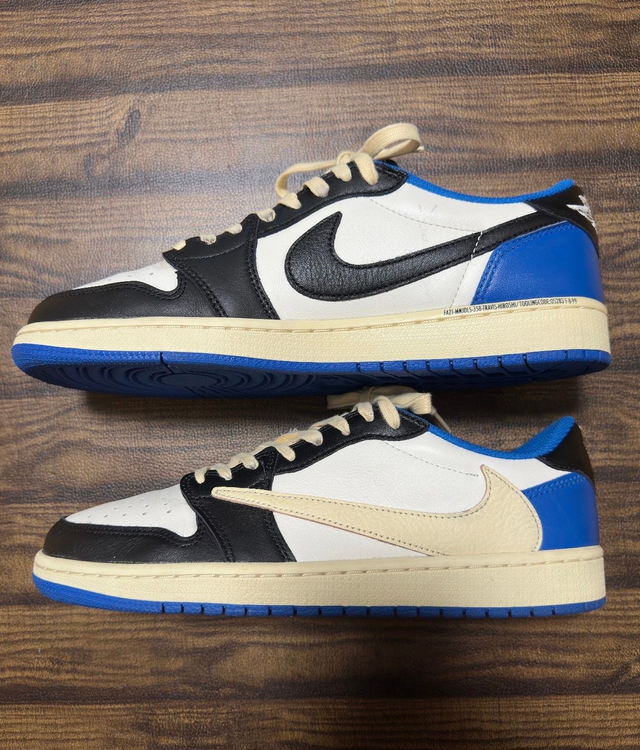 Travis Scott × fragment design × Nike Air Jordan 1 Low OG SP "Military Blue"