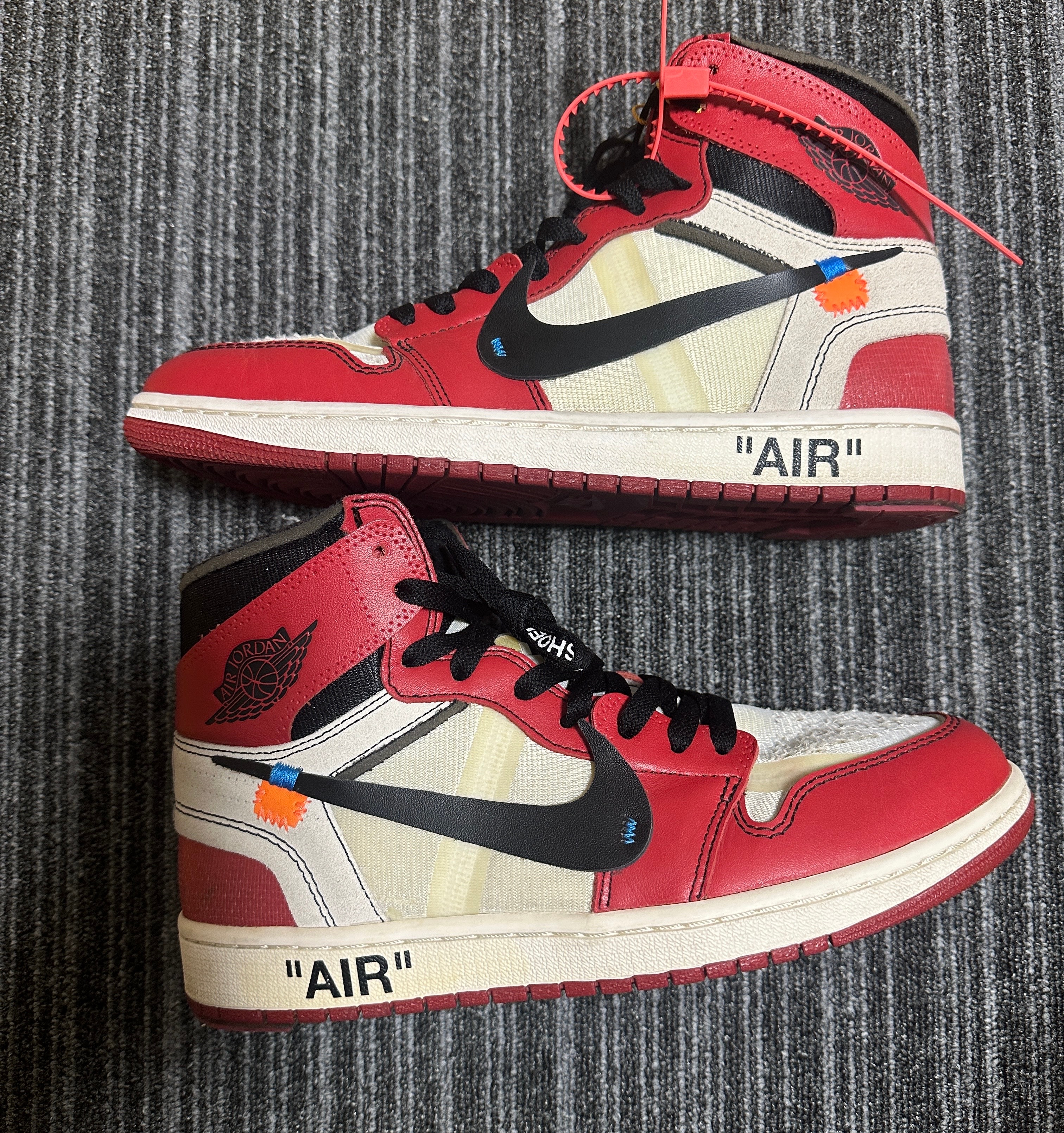 Off-White × Nike Air Jordan 1 Retro High The Ten "Chicago"