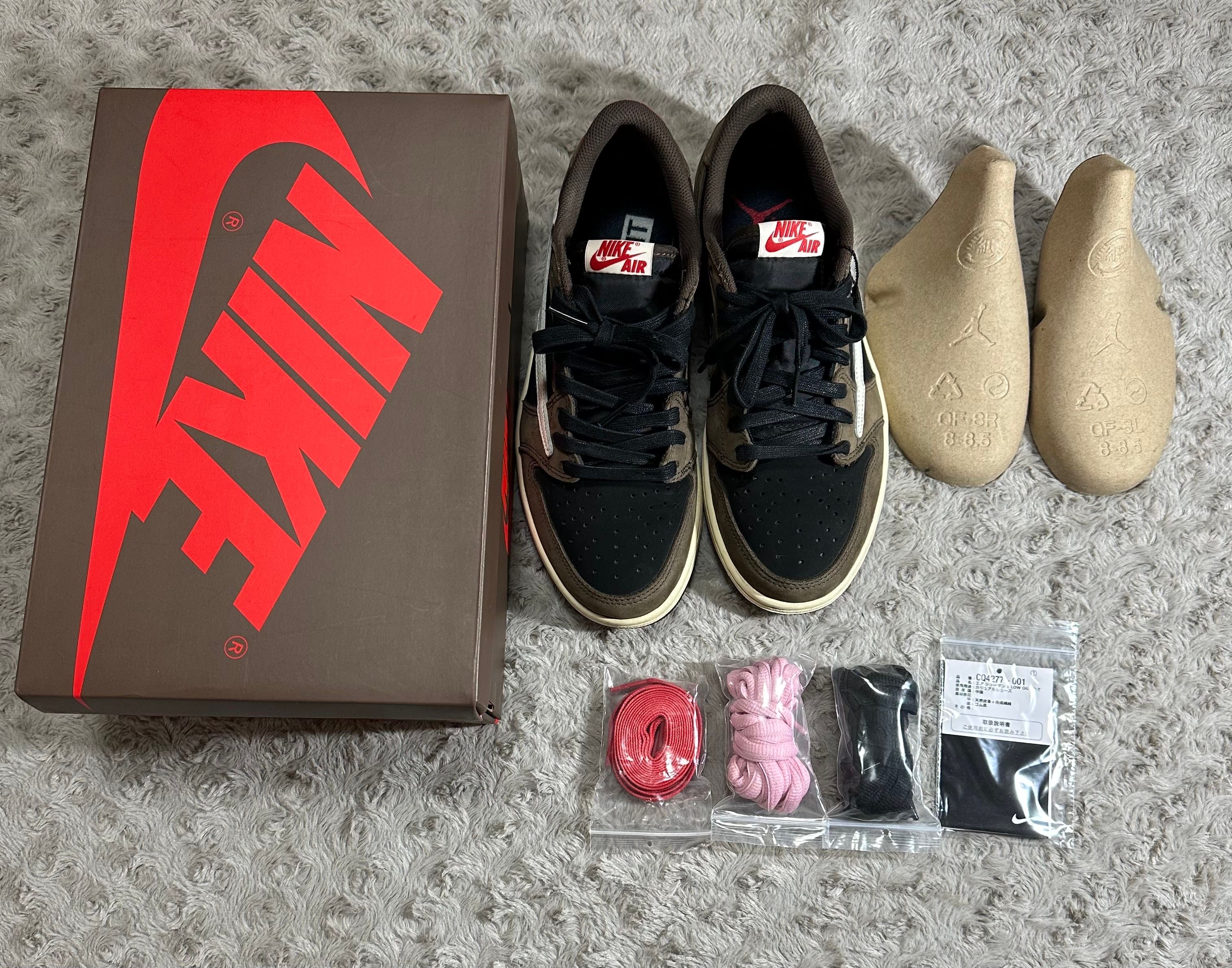 Travis Scott × Nike Air Jordan 1 Low OG SP-T "Black/Dark Mocha"