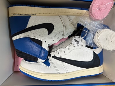 Travis Scott × fragment design × Nike Air Jordan 1 Retro High OG SP "Military Blue"