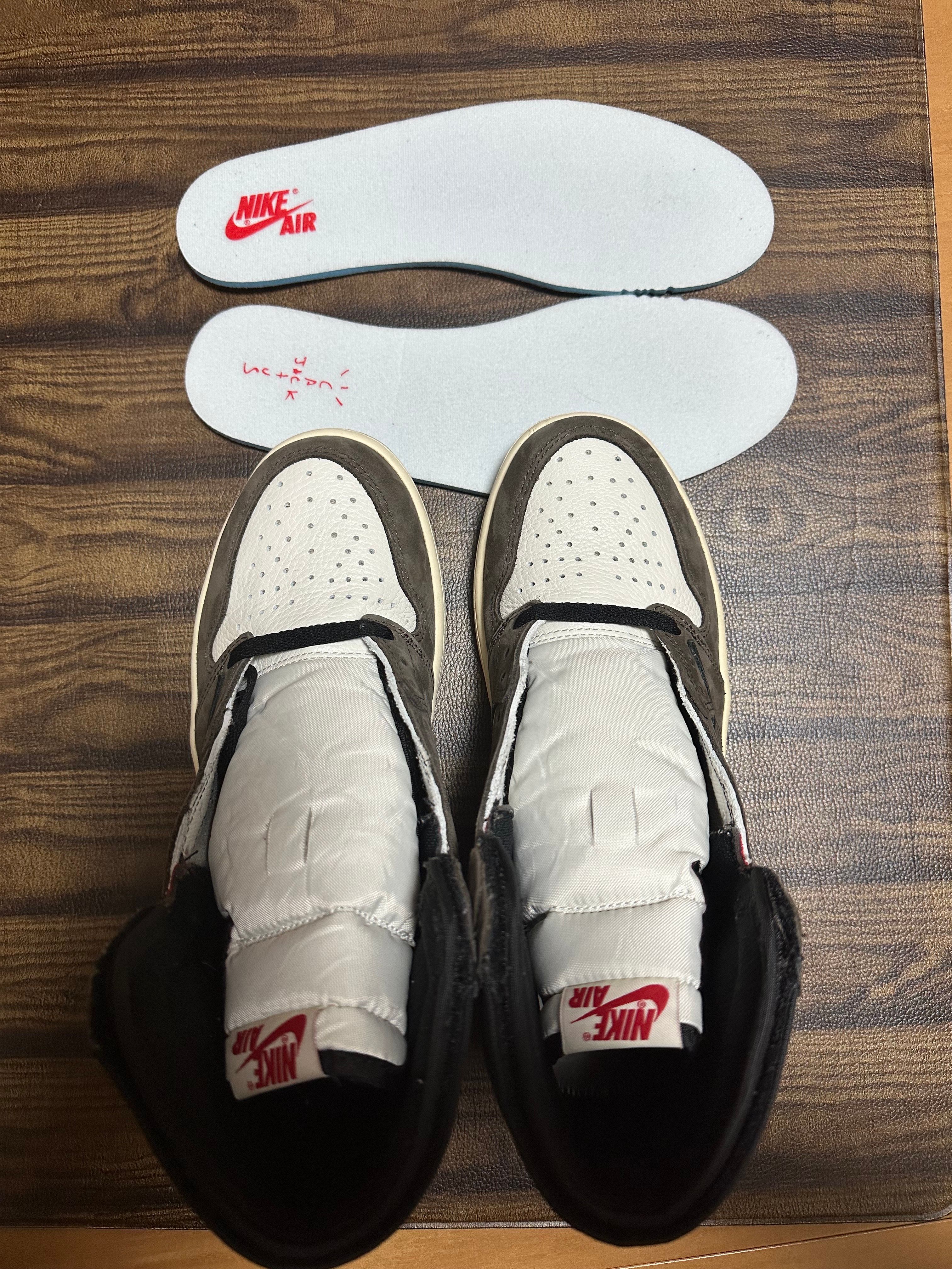 Travis Scott × Nike Air Jordan 1 Retro High OG TS SP "Sail/Dark Mocha"