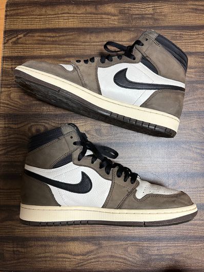 Travis Scott × Nike Air Jordan 1 Retro High OG TS SP "Sail/Dark Mocha"